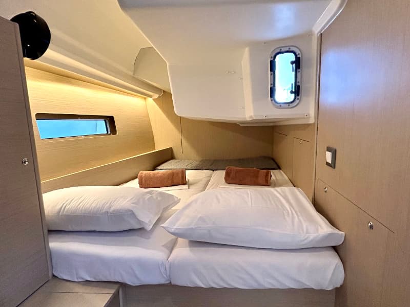 Oceanis 40.1 - photo 18