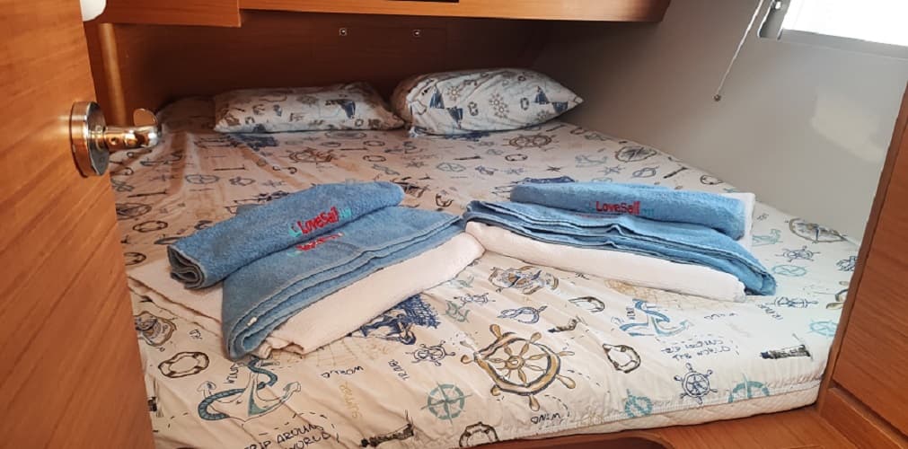 Dufour 390 - photo 13