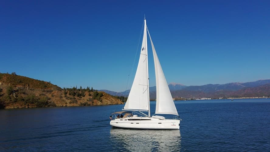 Bavaria 51 Cruiser - photo 23