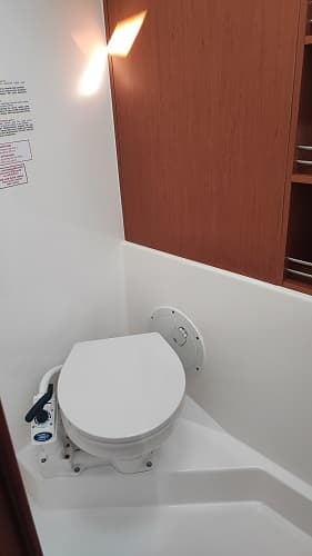 Bavaria 51 Cruiser - photo 21