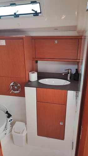 Bavaria 51 Cruiser - photo 22