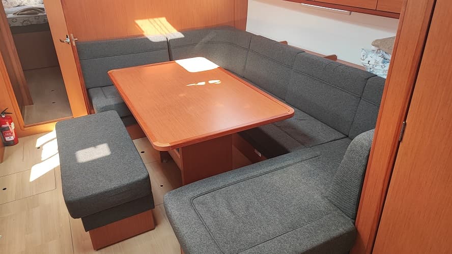 Bavaria 51 Cruiser - photo 14