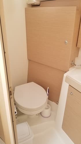 Oceanis 38.1 - photo 23