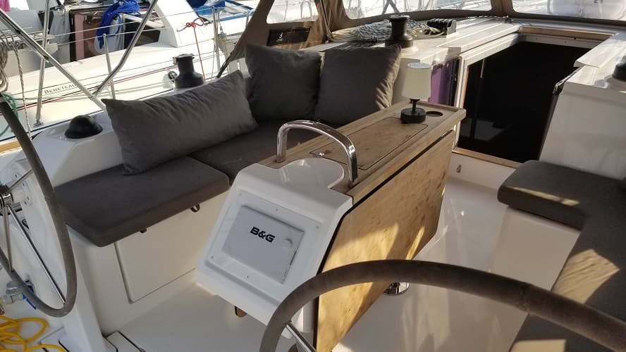 Bavaria C42 - photo 6