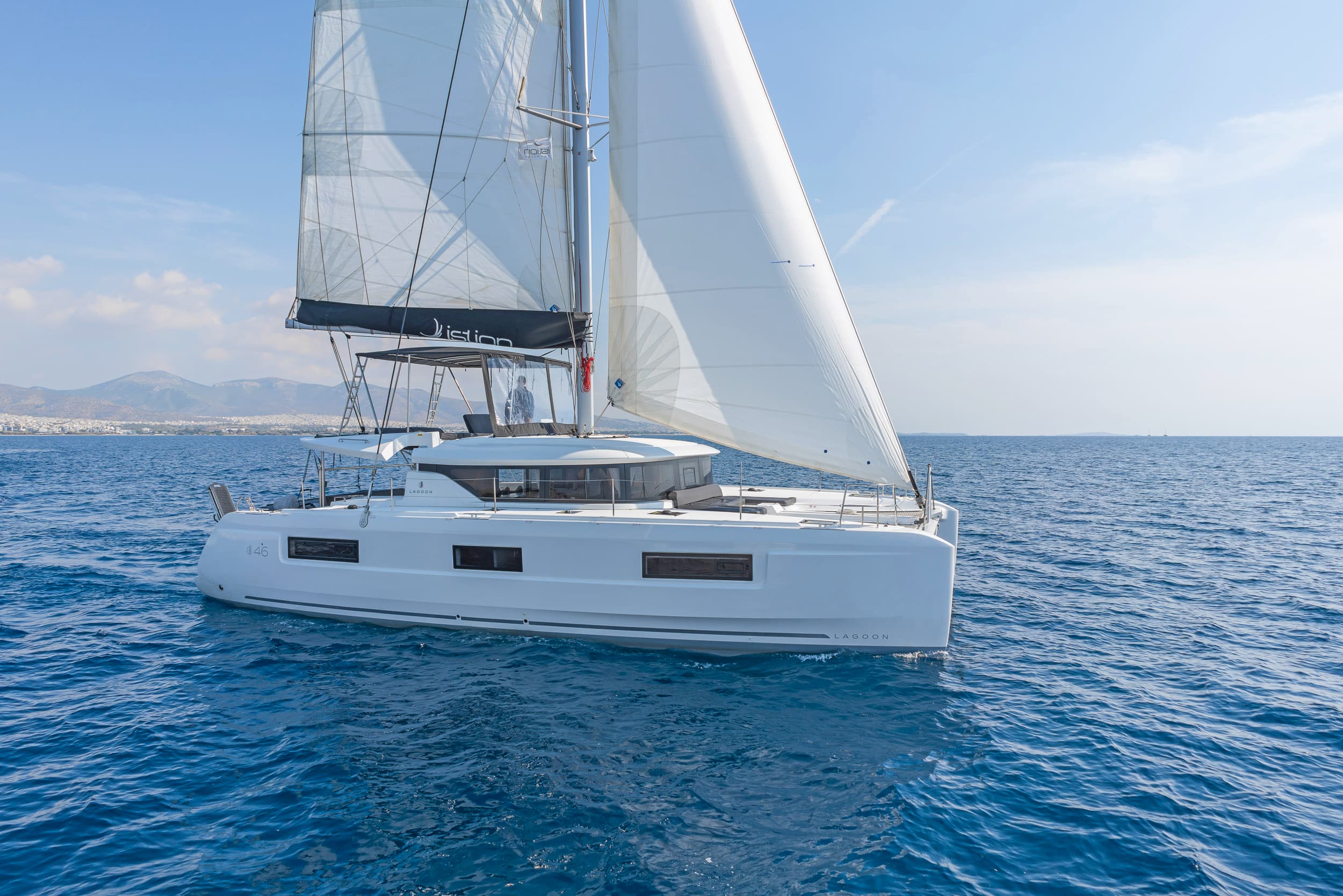 Lagoon 46  - photo 19