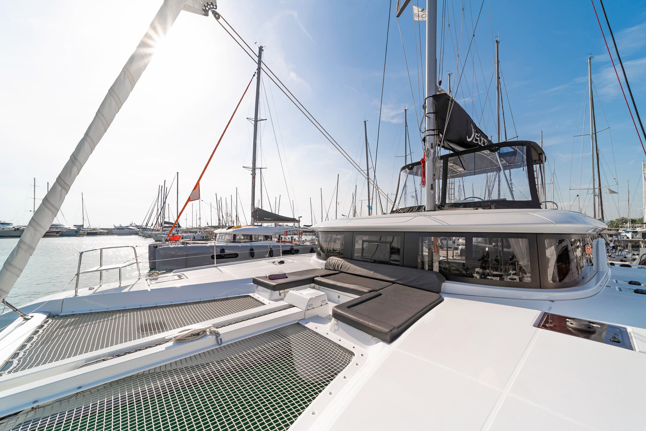 Lagoon 46  - photo 16