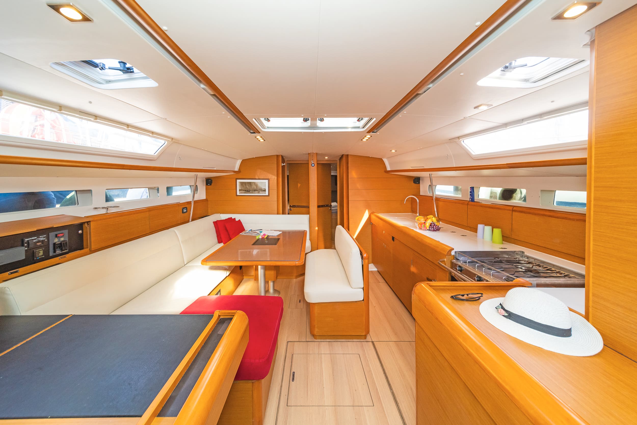 Sun Odyssey 519 - photo 24