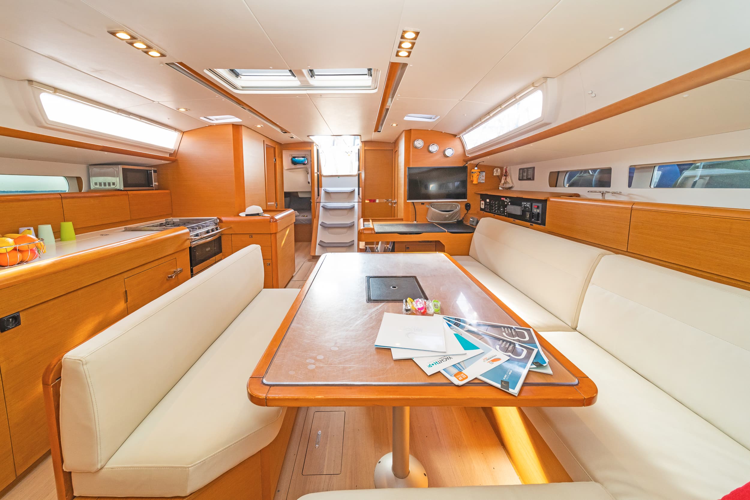 Sun Odyssey 519 - photo 10