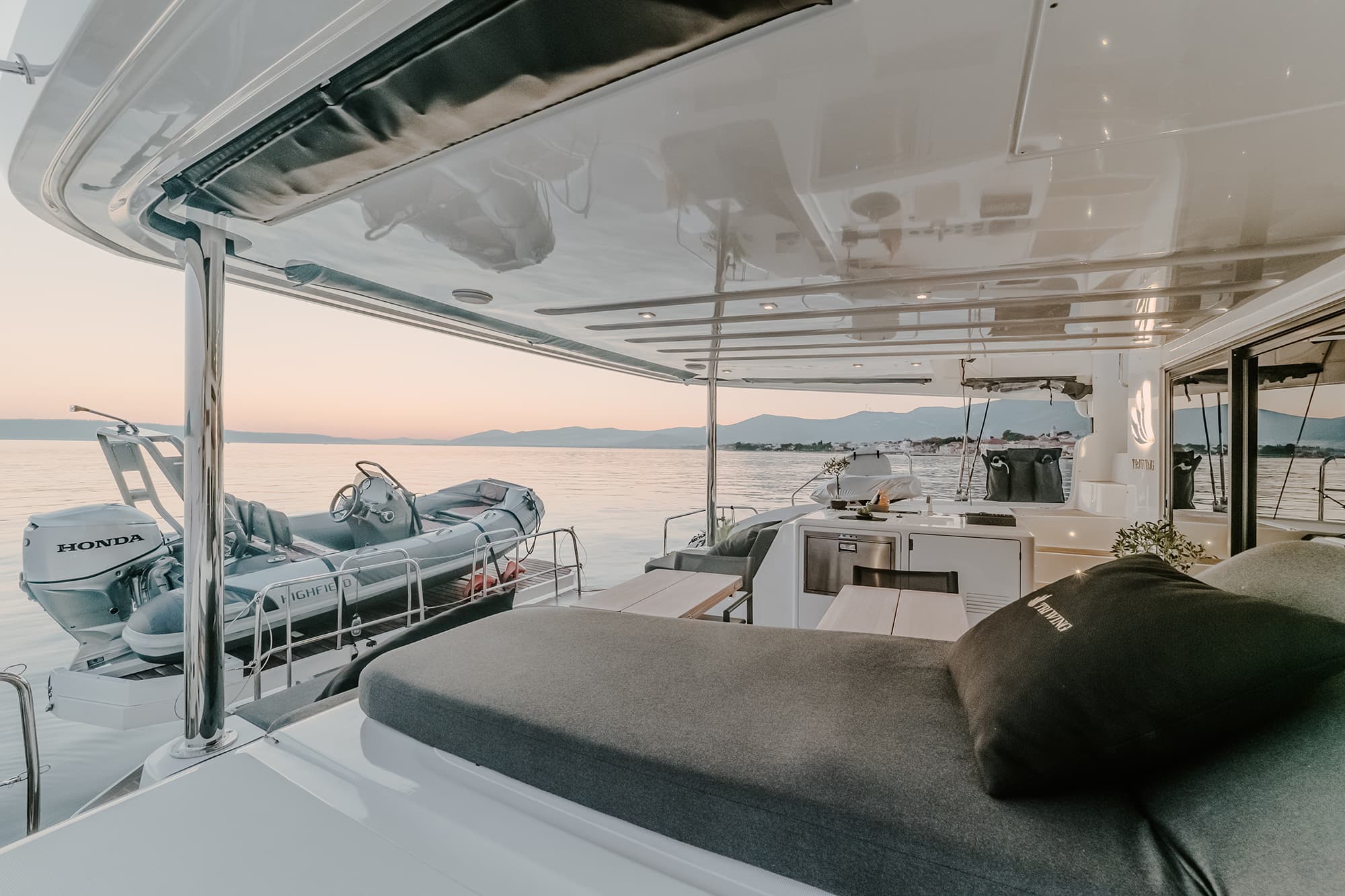 Lagoon 55 - photo 12