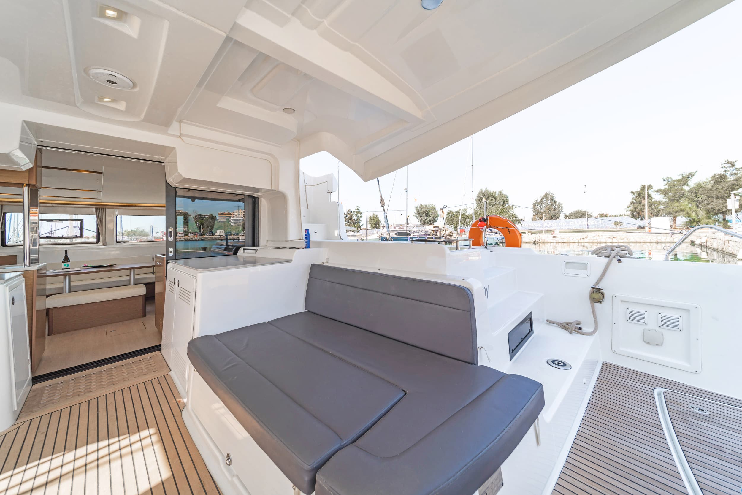 Lagoon 46  - photo 29