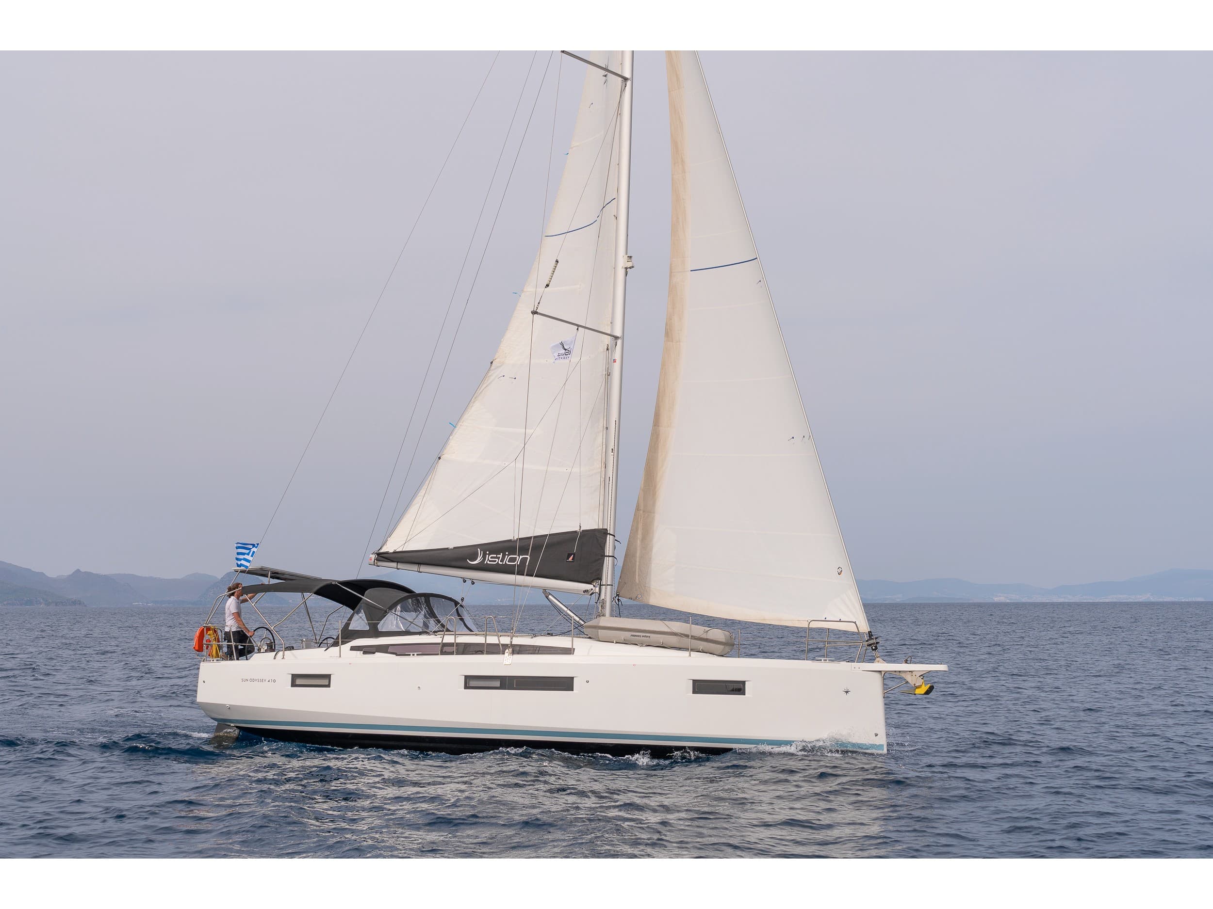 Sun Odyssey 410 - photo