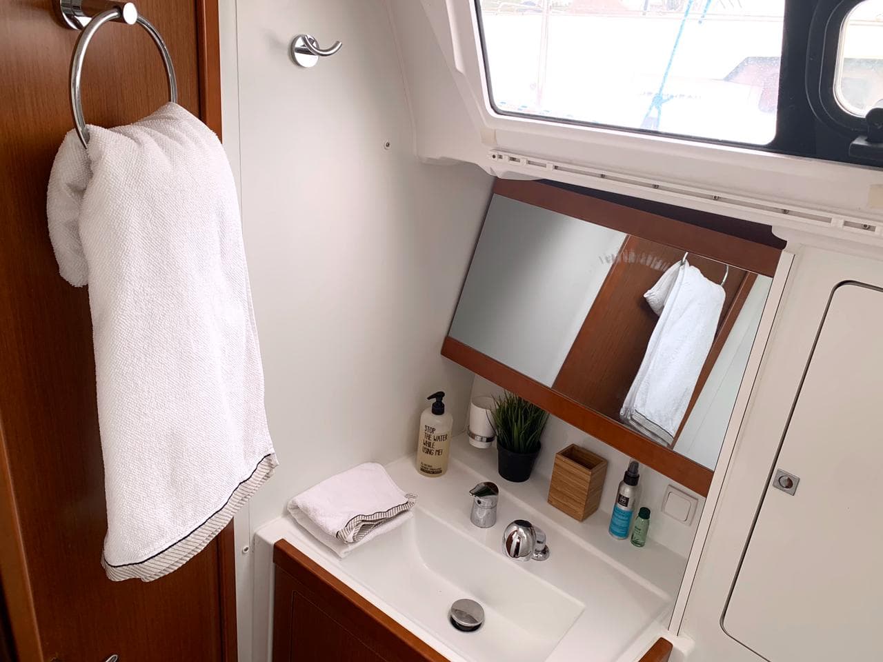 Oceanis 48 - photo 9