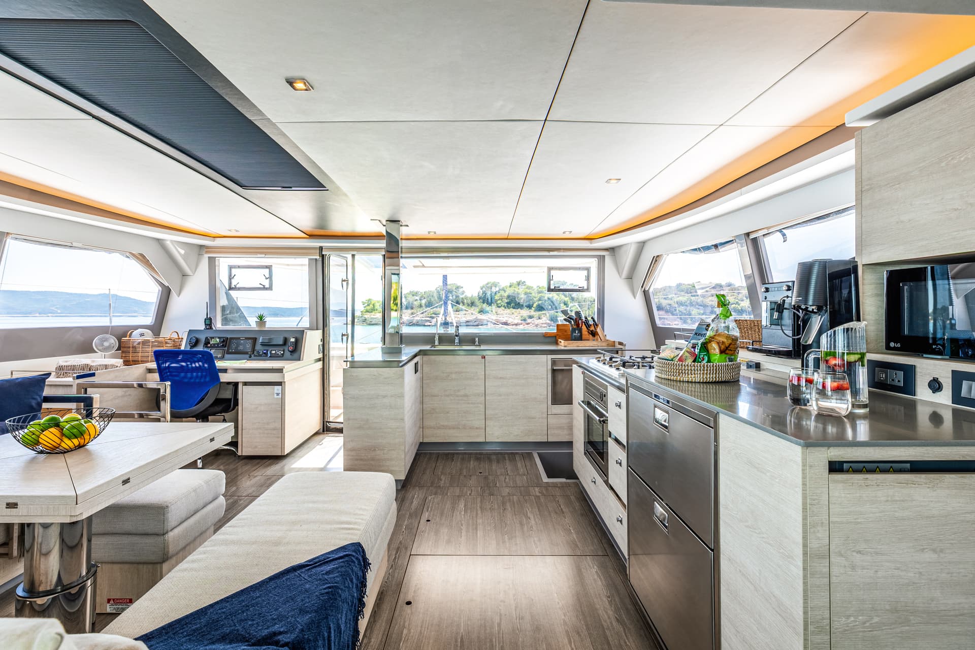 Leopard 50 - photo 34