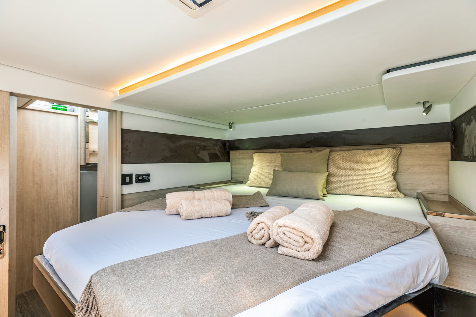 Leopard 50 - photo 29