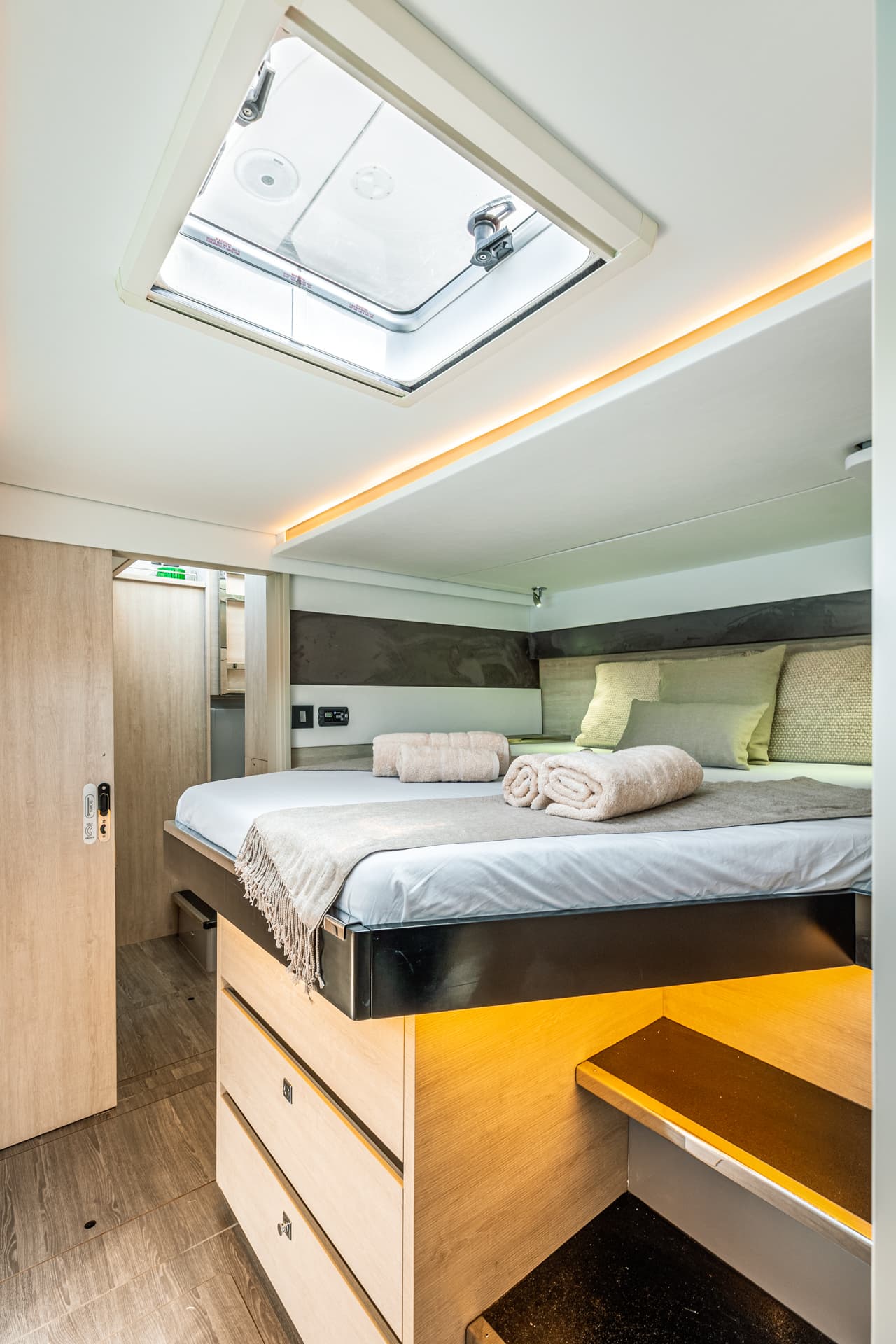 Leopard 50 - photo 33