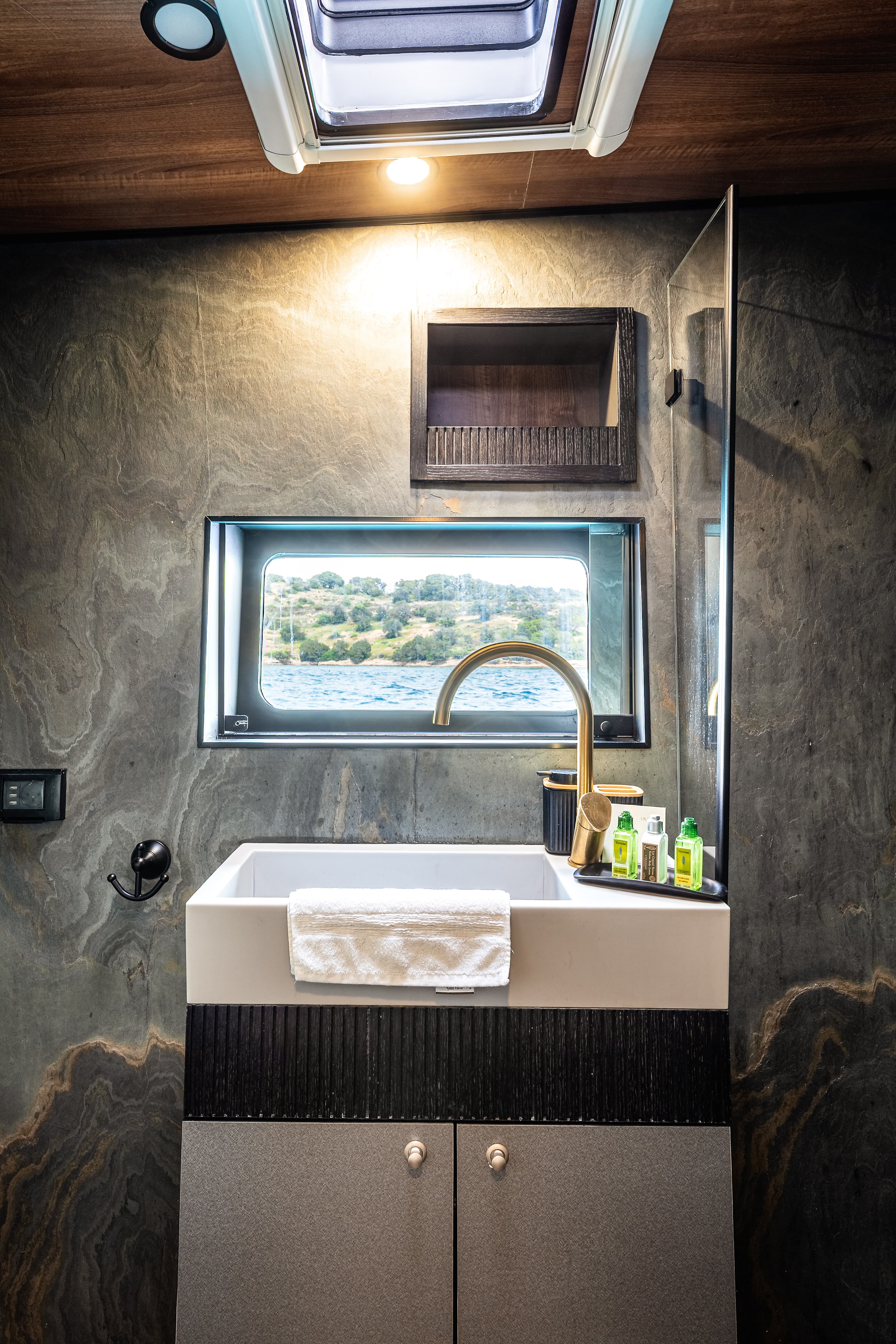 Catamaran - photo 34