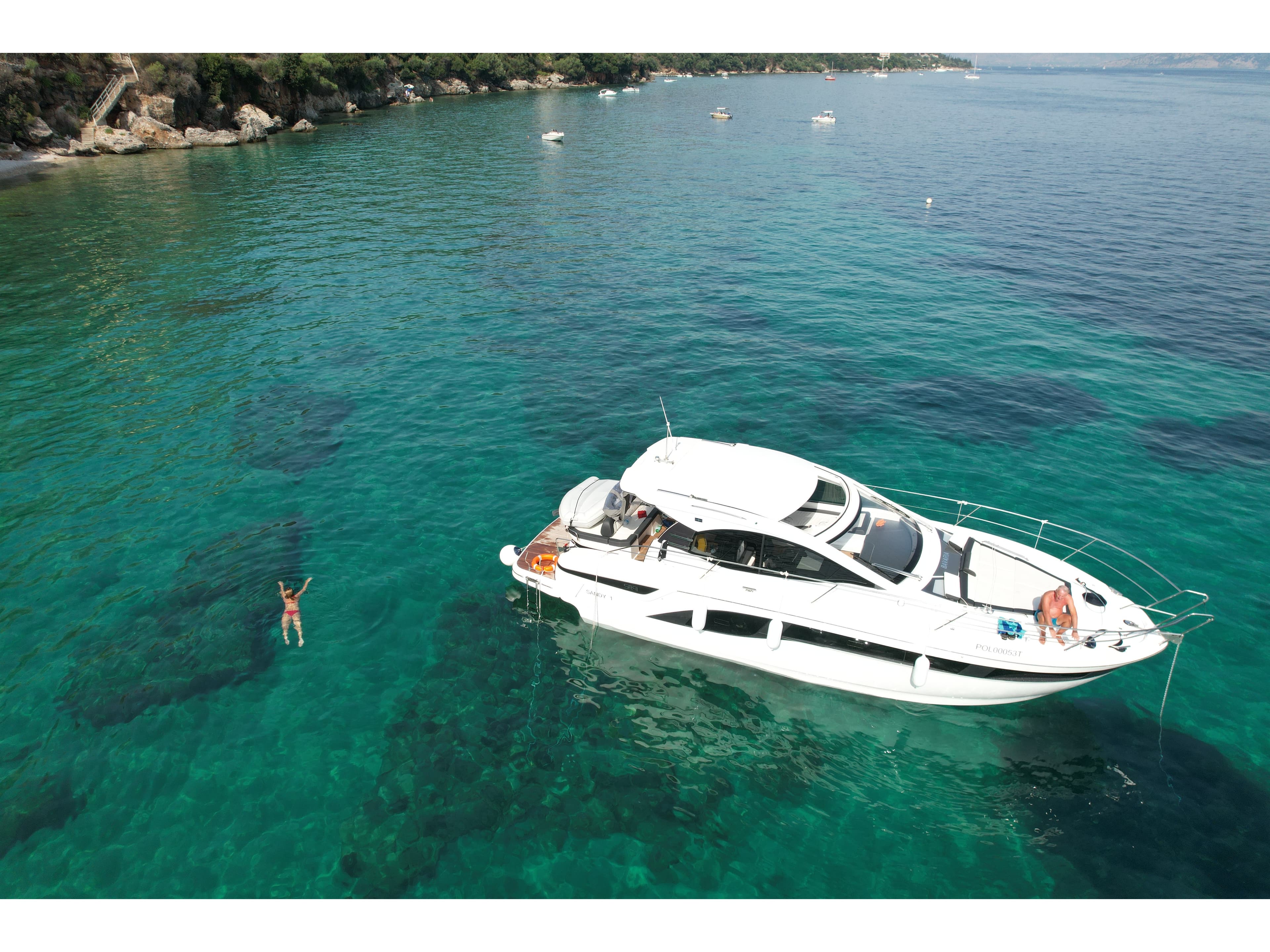 Bavaria SR41 - photo