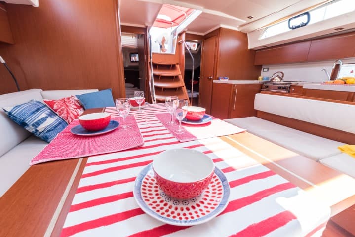 Oceanis 51.1 - photo 5