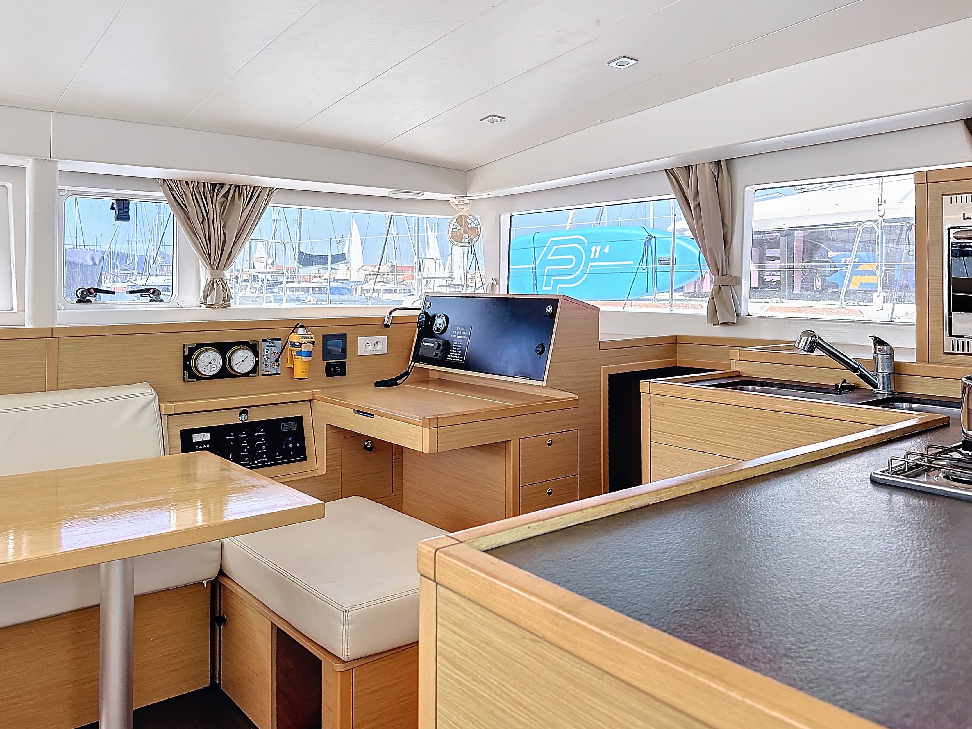 Lagoon 400 S2 - photo 24