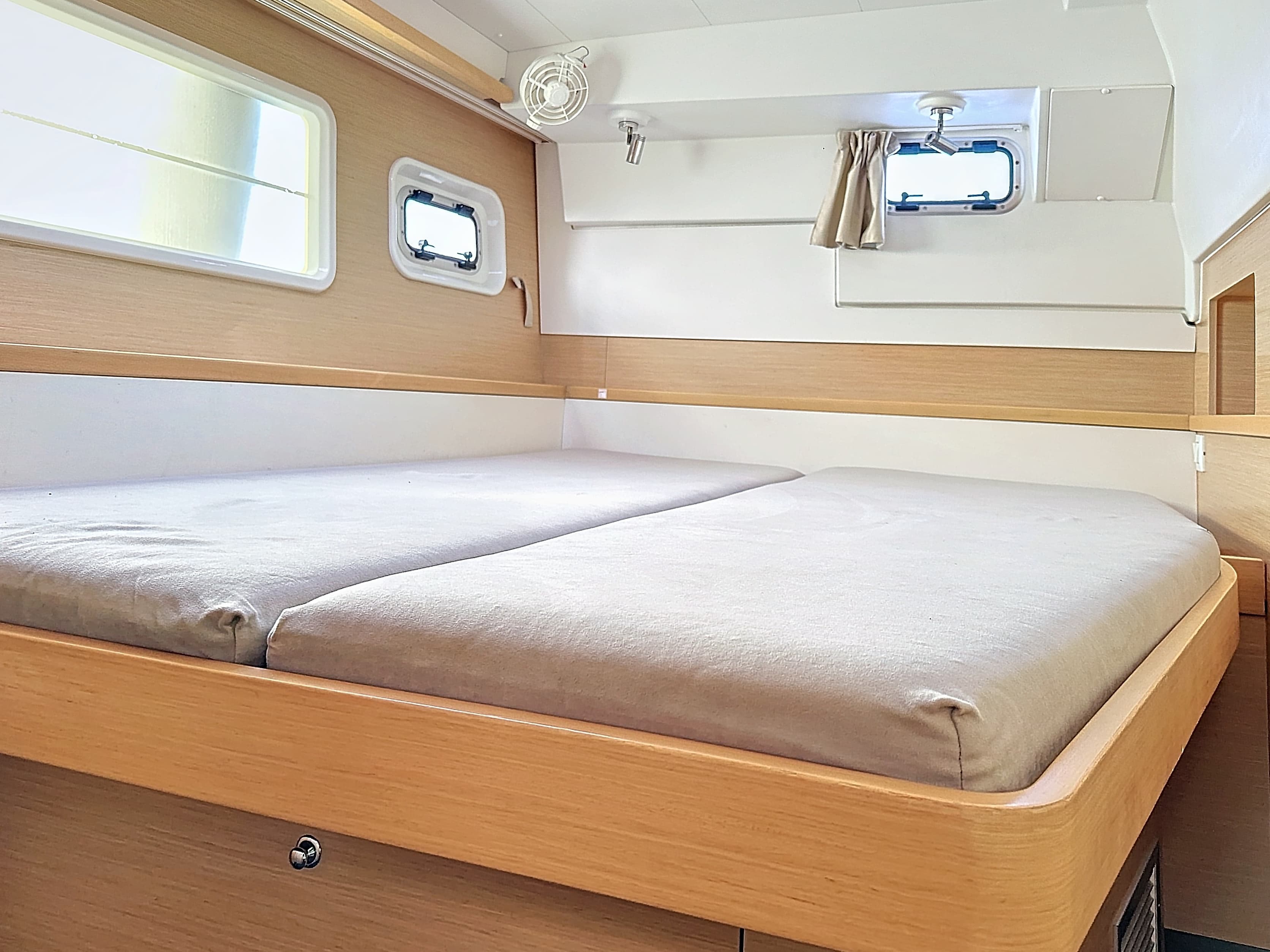 Lagoon 400 S2 - photo 12