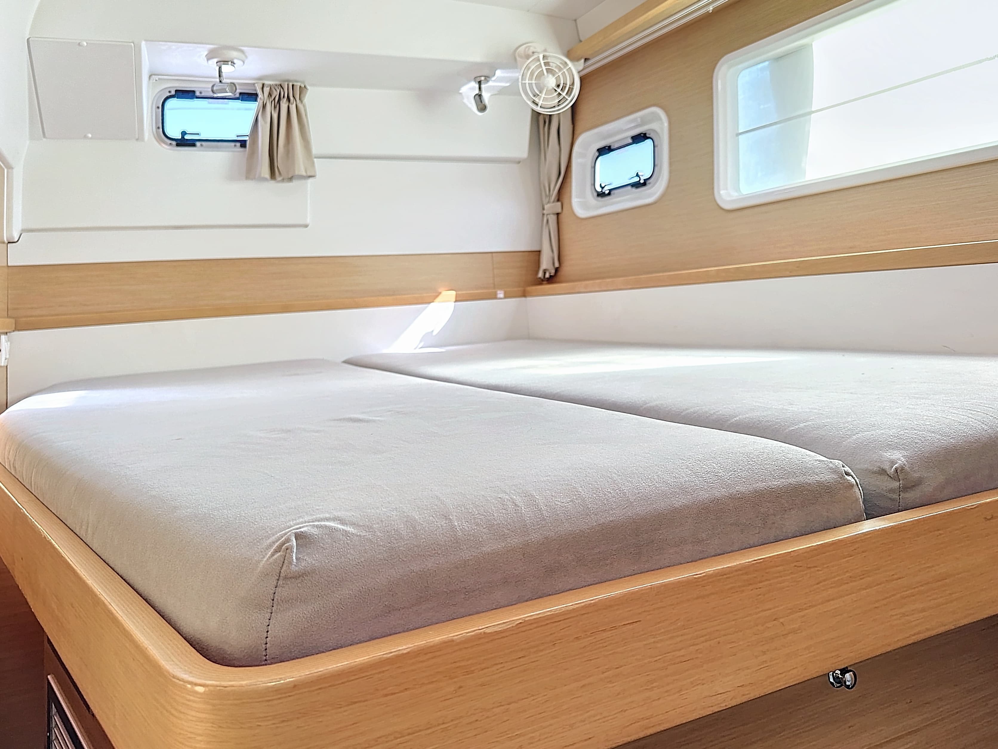 Lagoon 400 S2 - photo 16