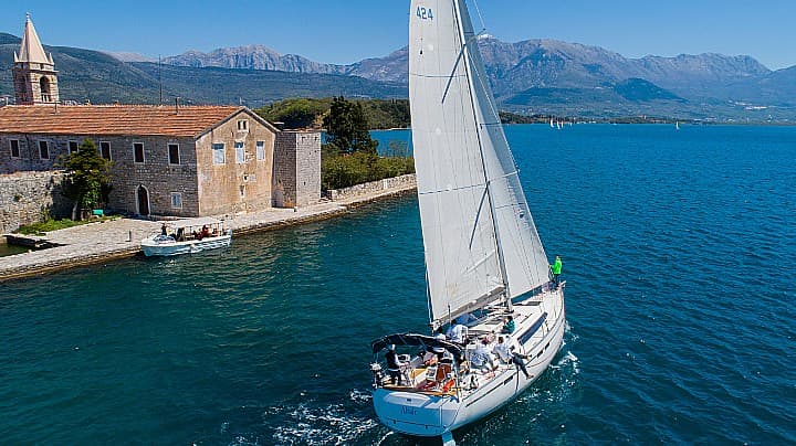 Bavaria Cruiser 46 - photo 8