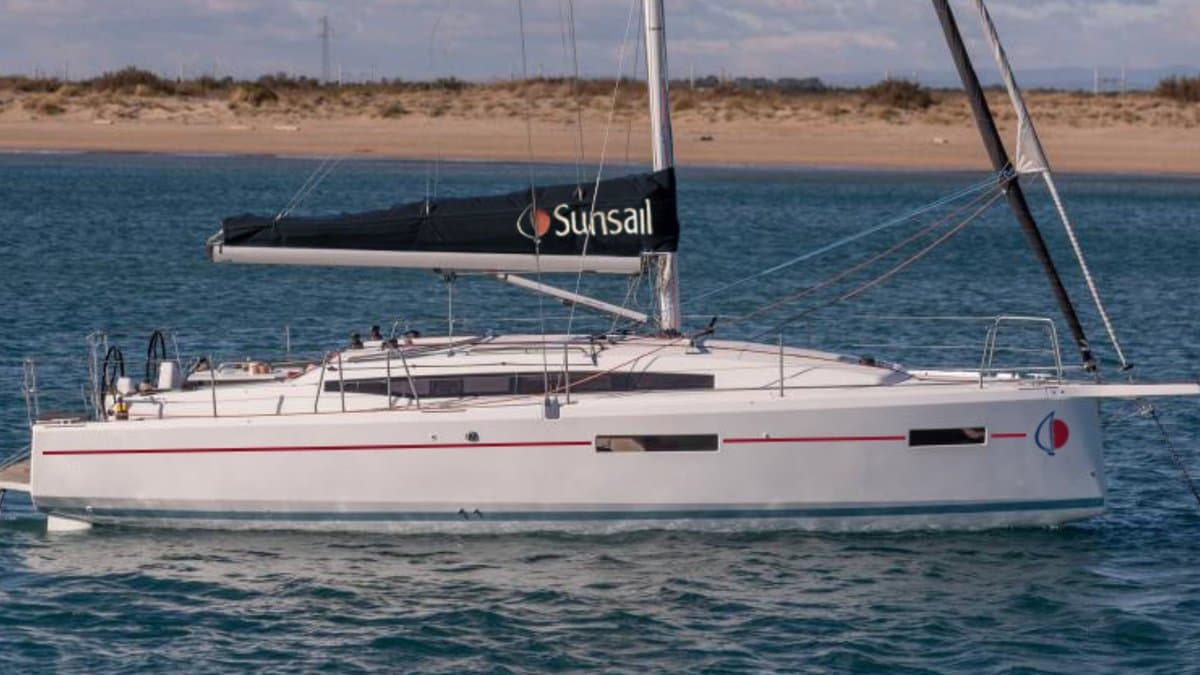 Sun Odyssey 380 - photo 8