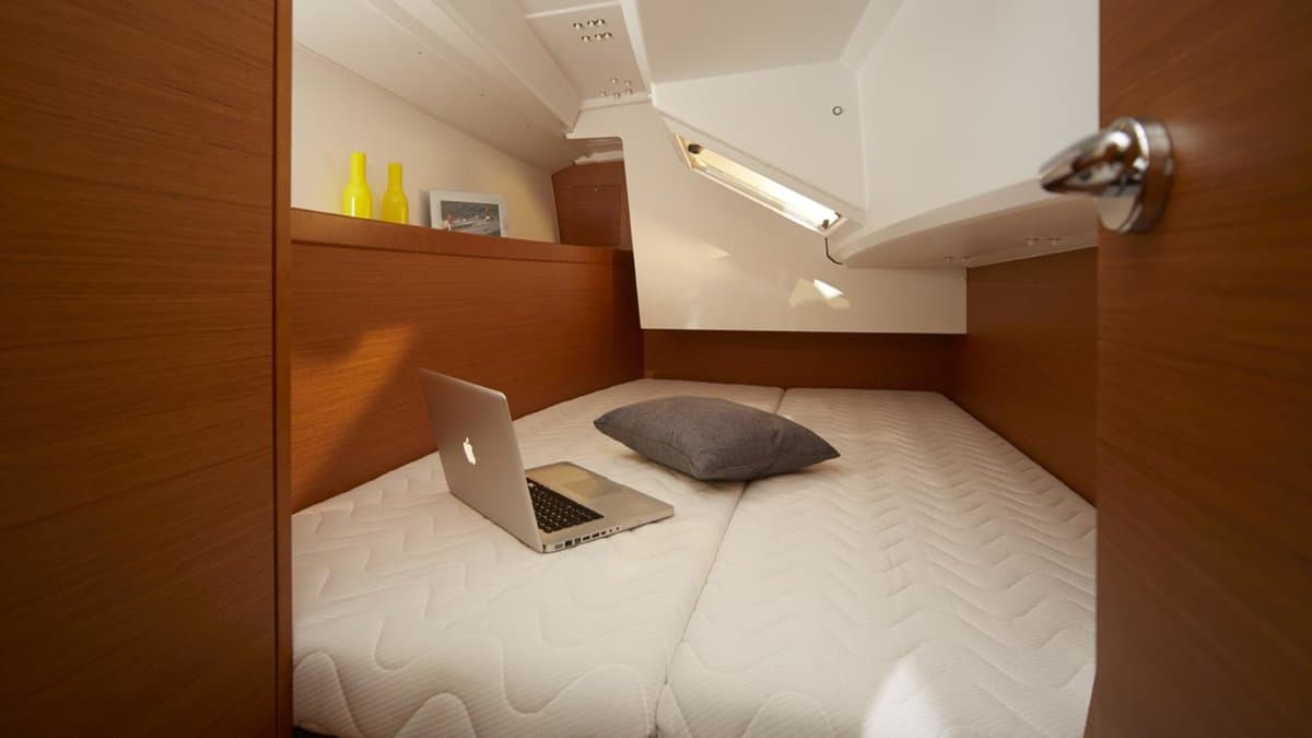 Sun Odyssey 349 - photo 4