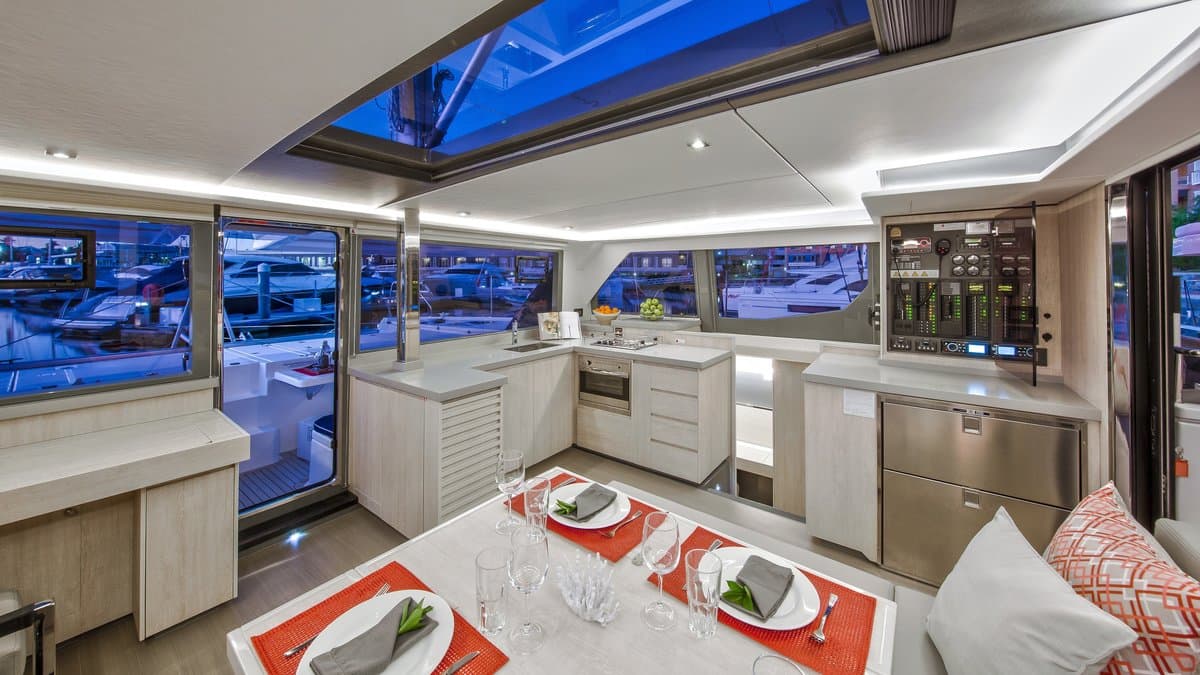 Leopard 45 - photo 12