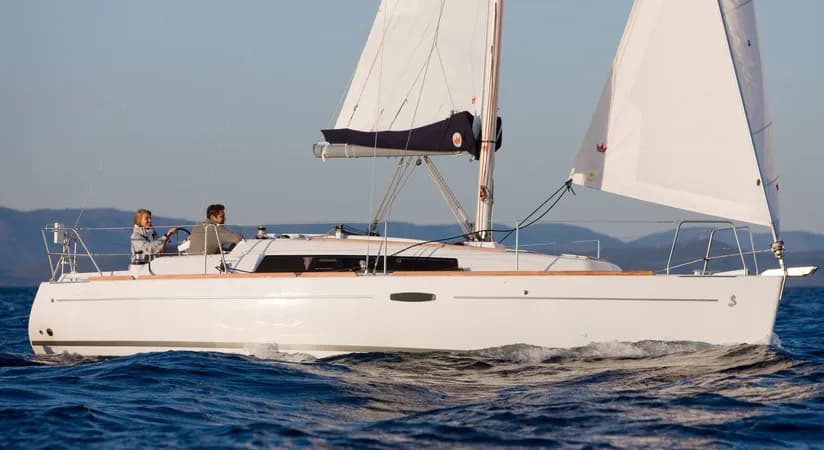 Oceanis 311 - photo 5