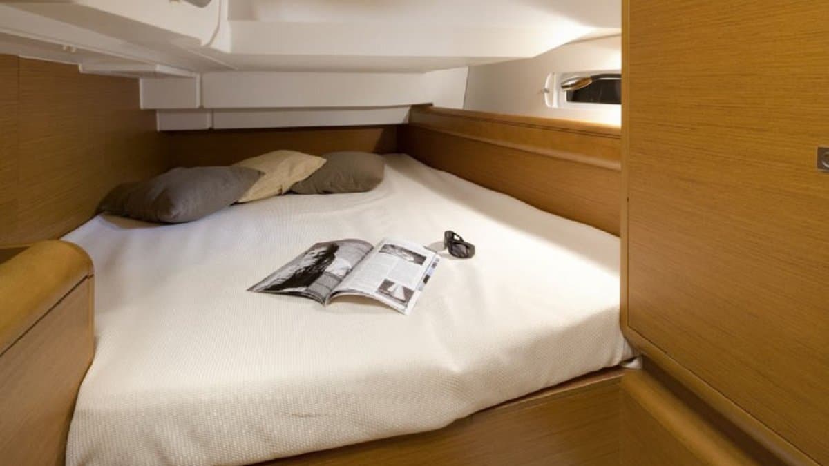 Sun Odyssey 419 - photo 5