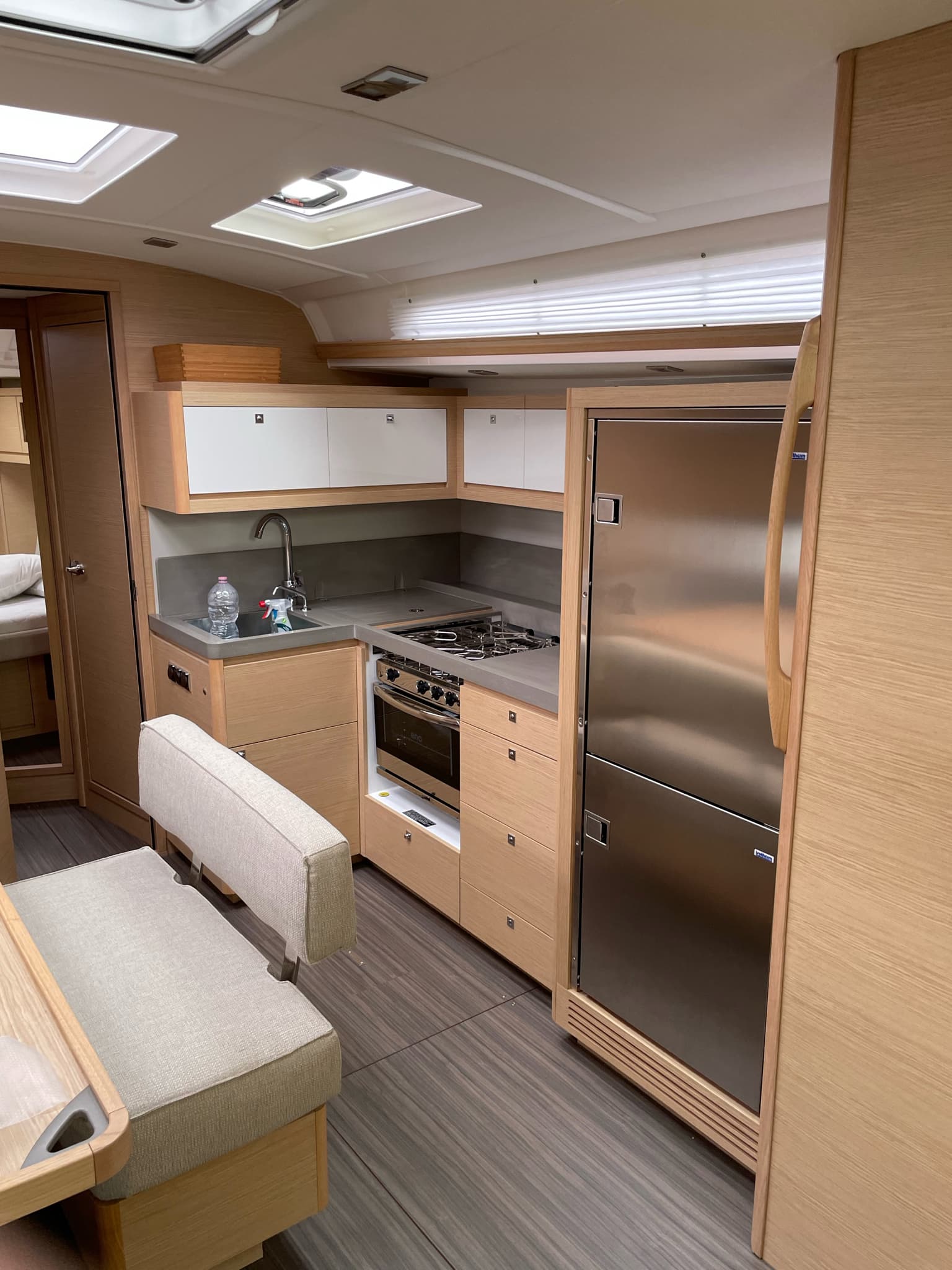 Dufour 470 - photo 12