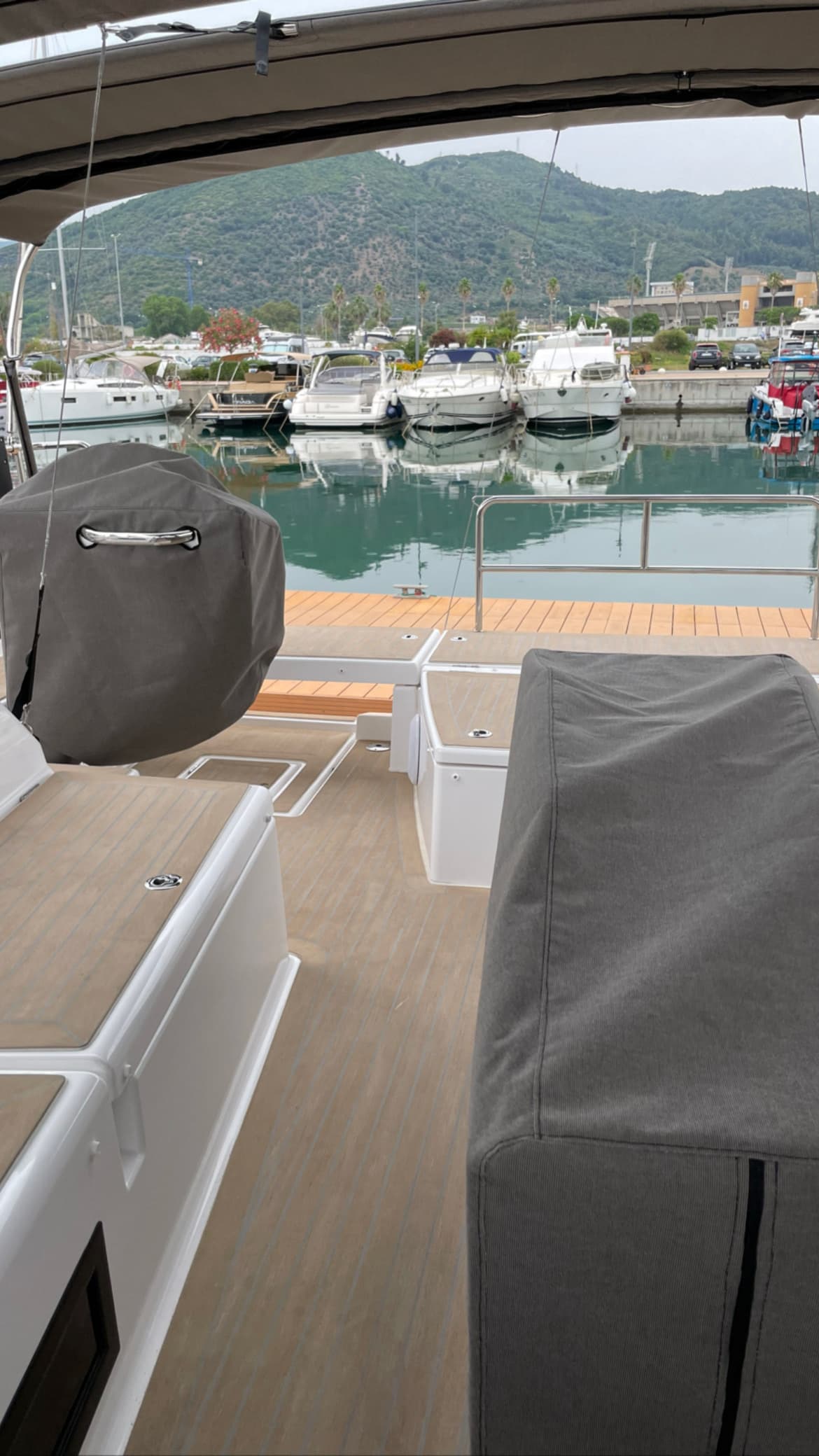 Dufour 470 - photo 11