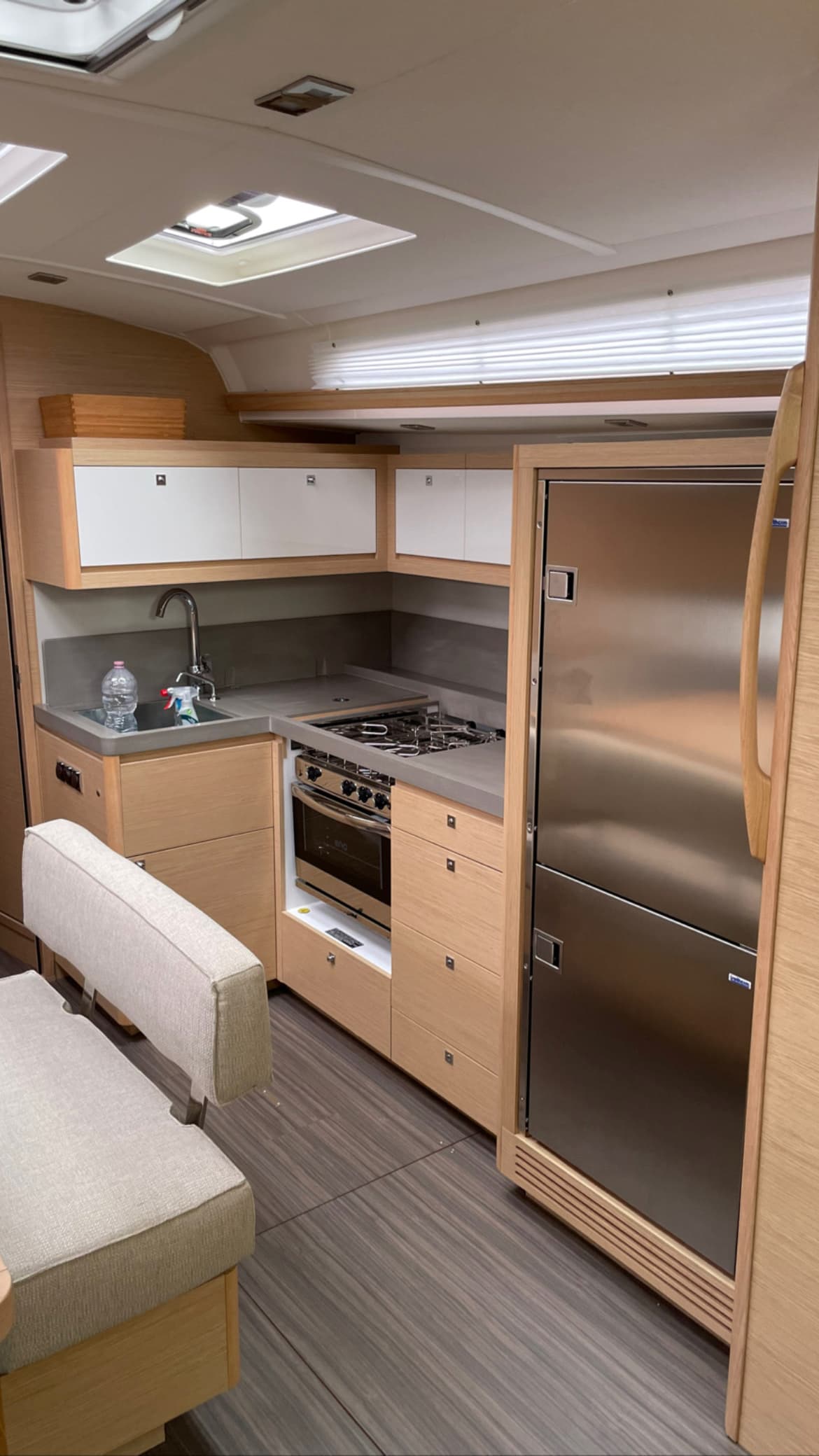 Dufour 470 - photo 14