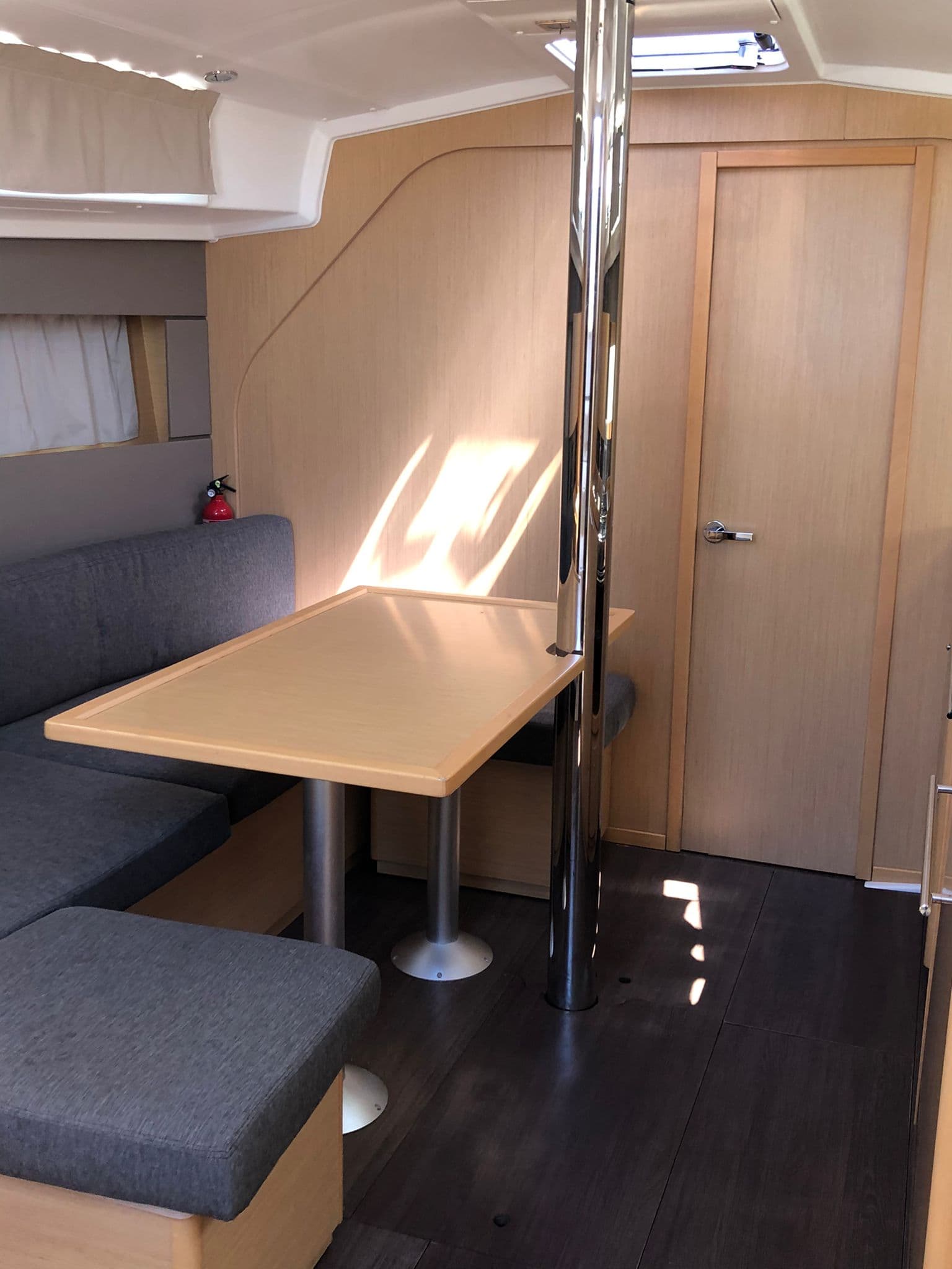 Oceanis 38 - photo 4