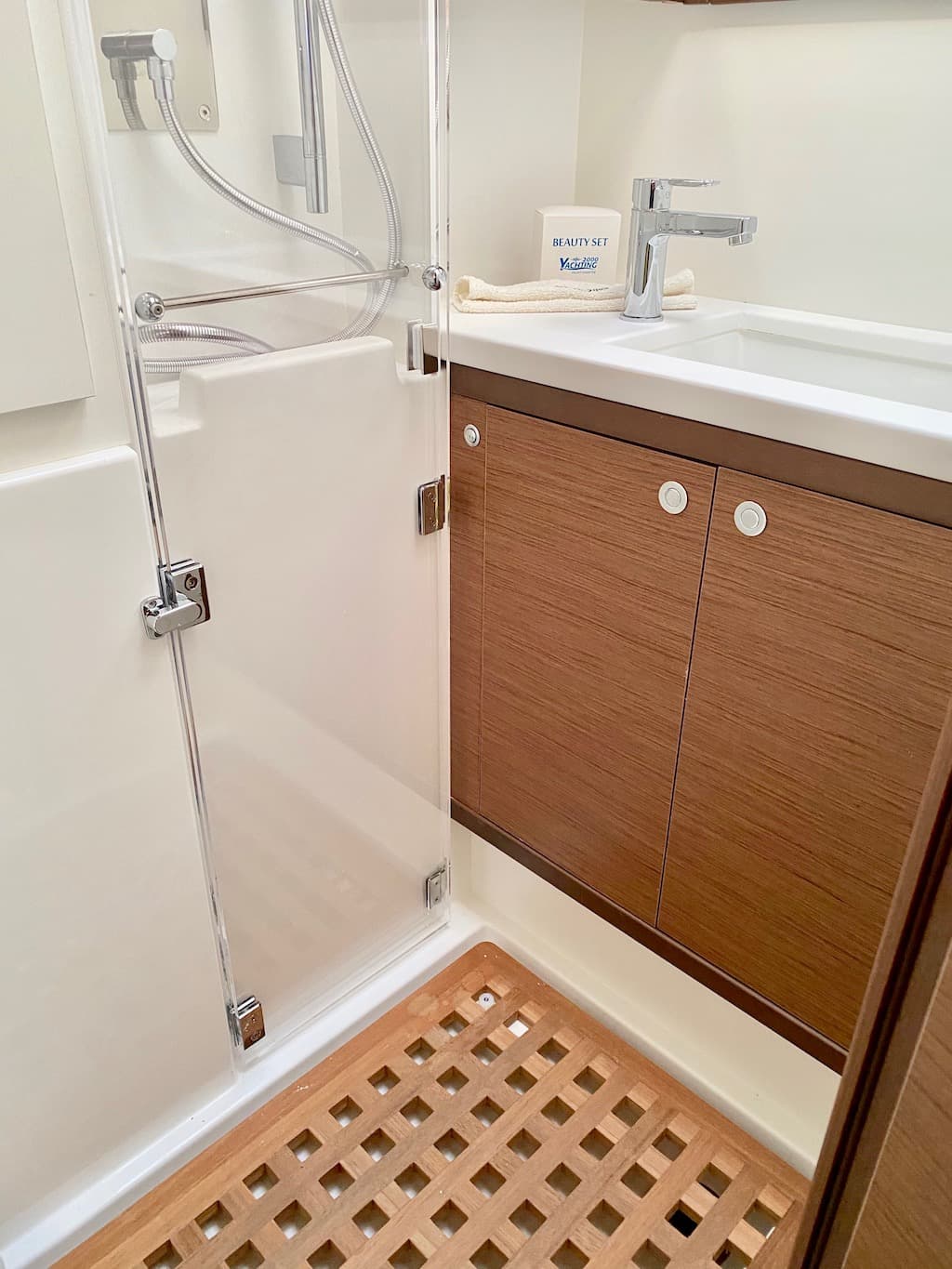 Lagoon 52F - photo 9