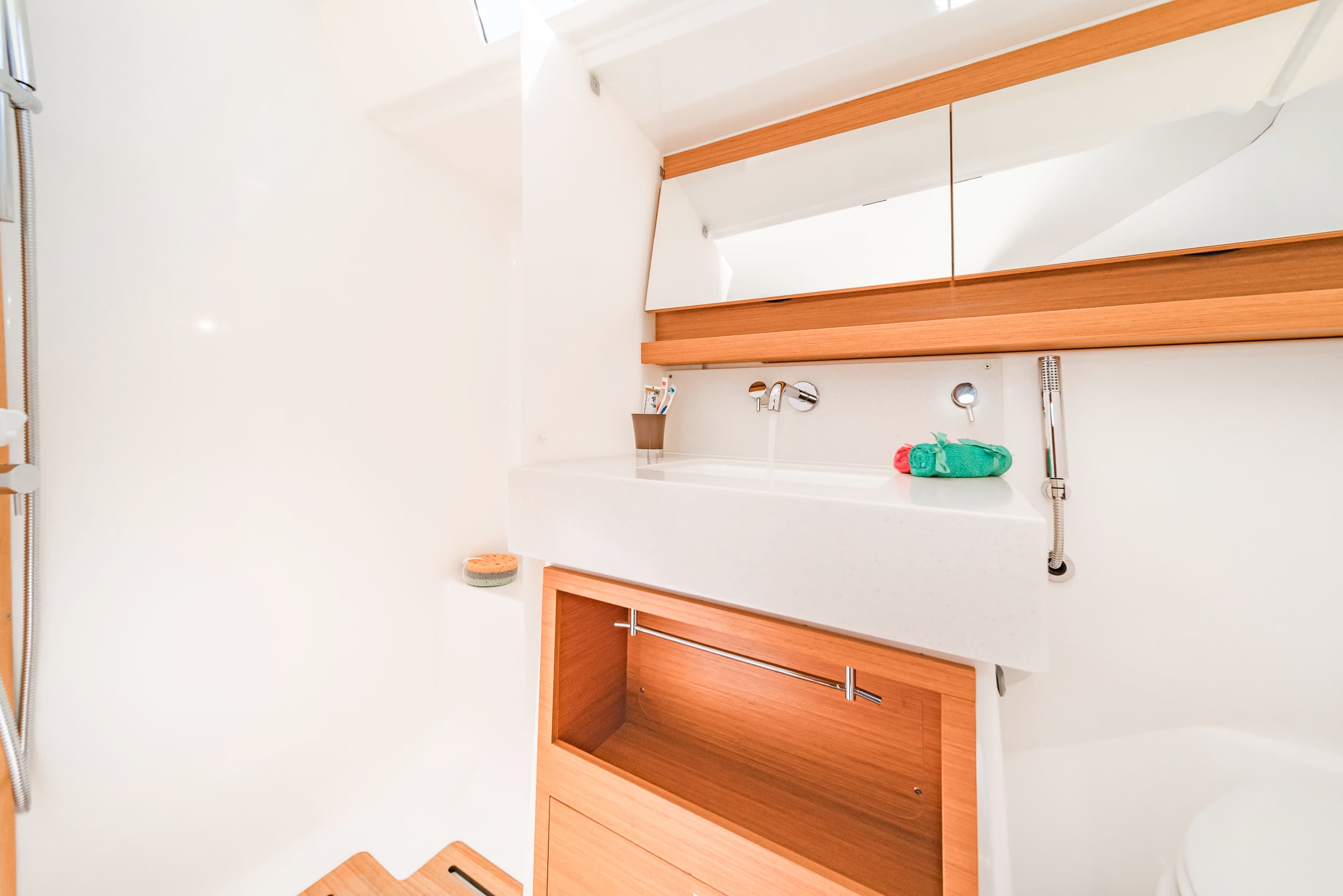 Dufour 470 - photo 12