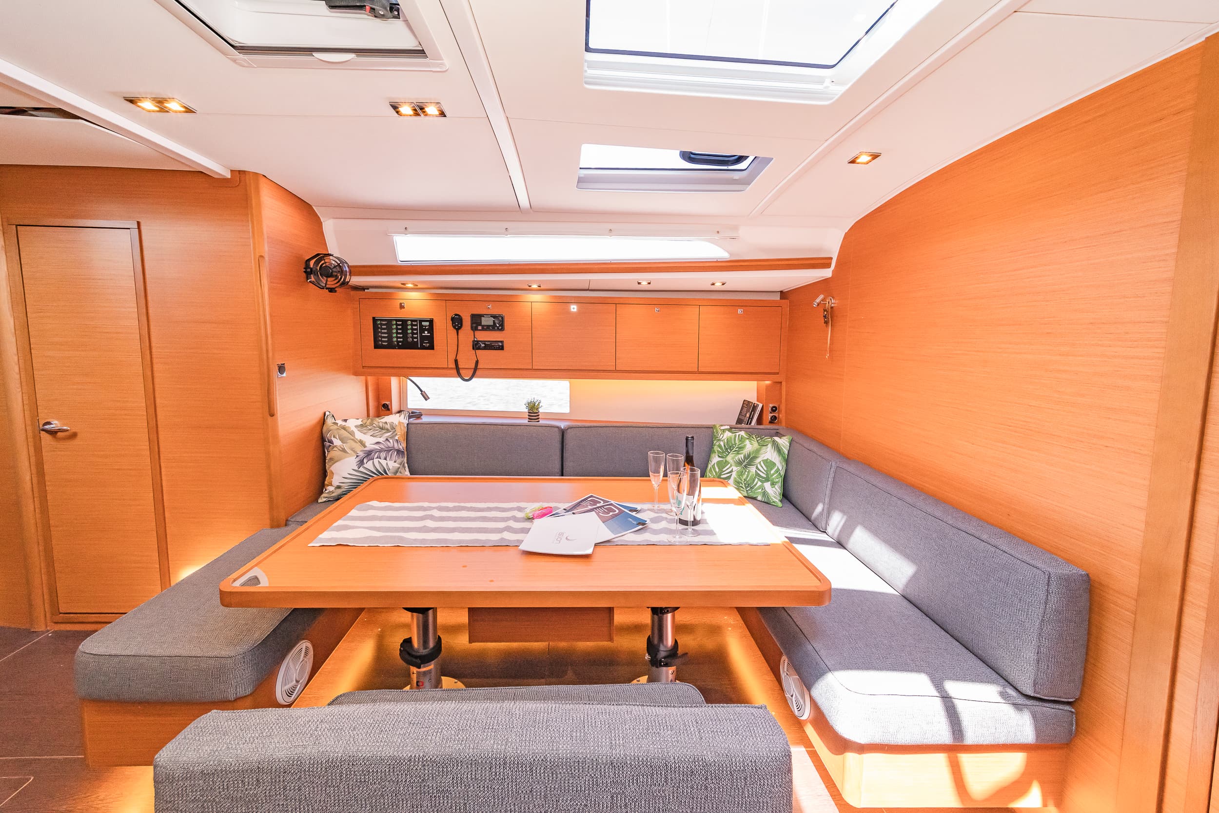 Dufour 470 - photo 5