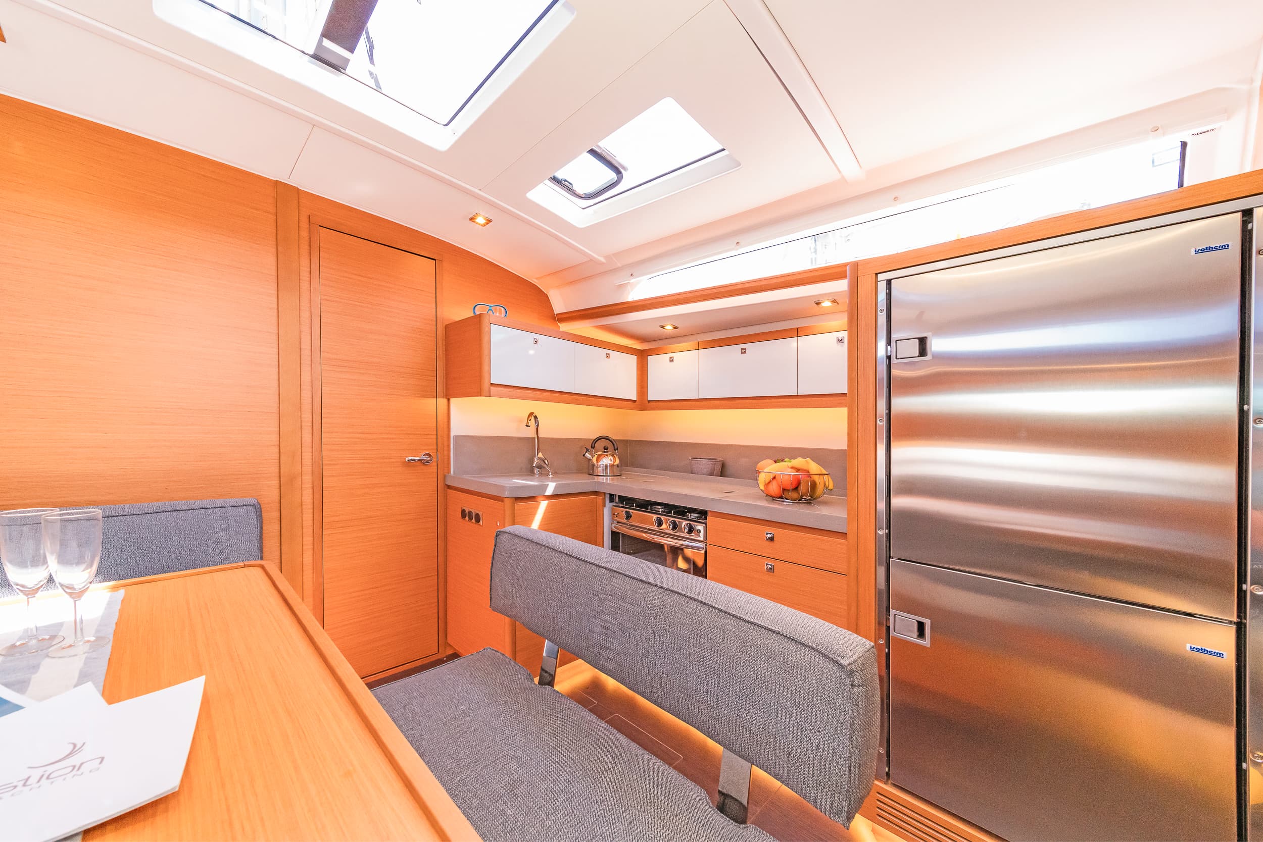 Dufour 470 - photo 16