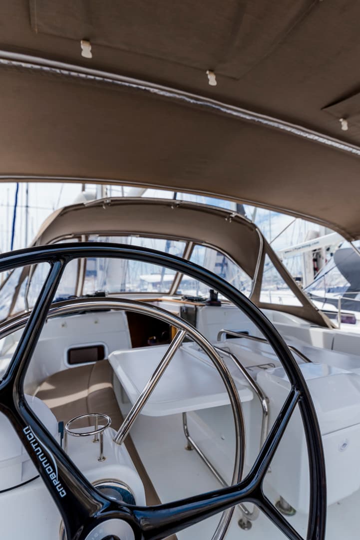 Sun Odyssey 479 - photo 7