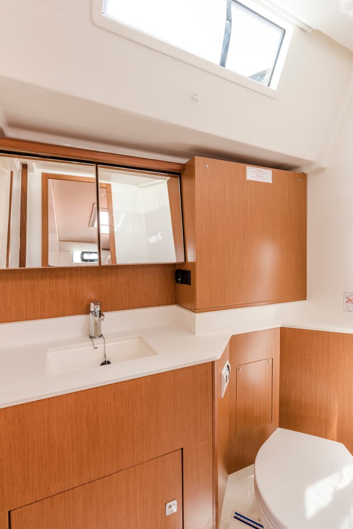 Bavaria C45 - photo 5