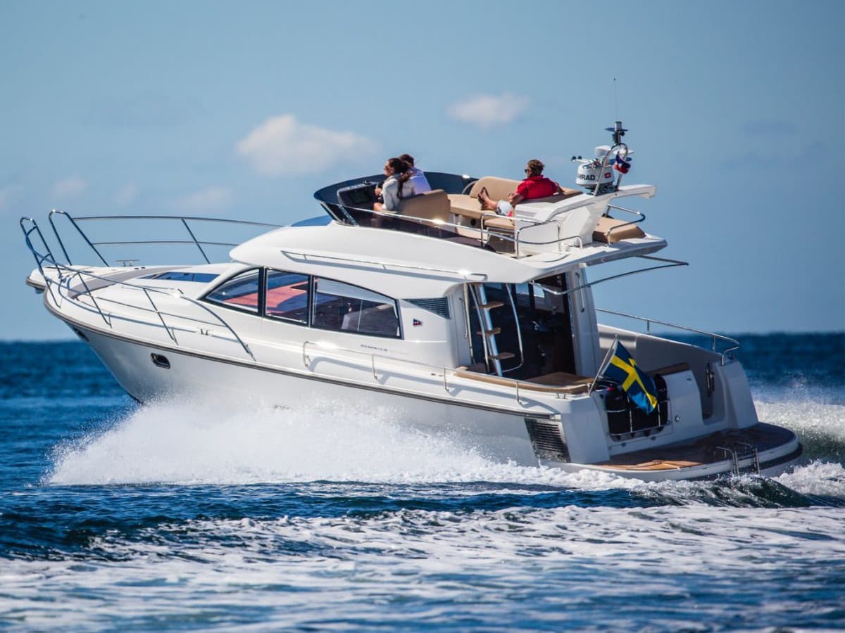 Nimbus 405 Flybridge - photo