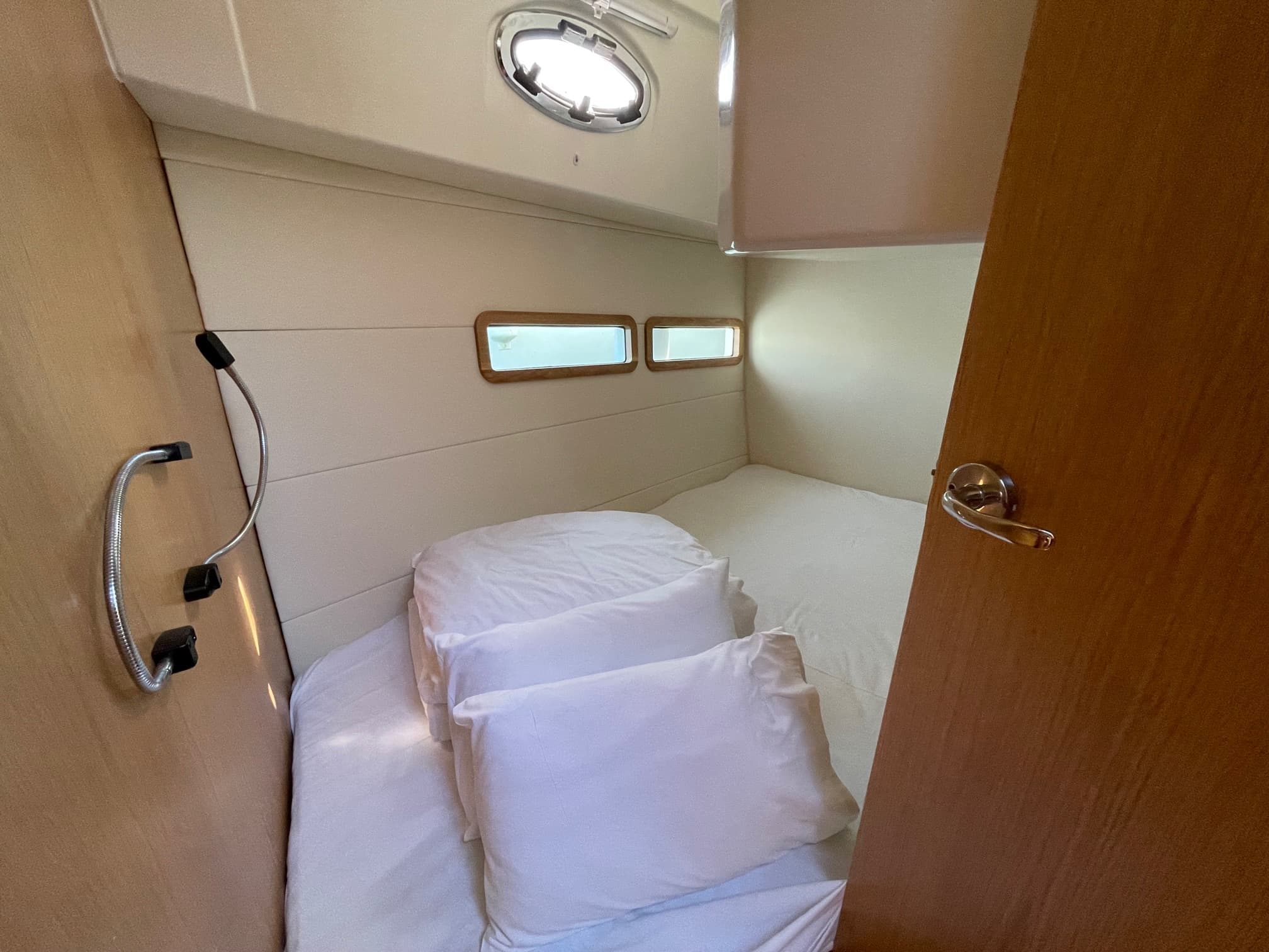 Adriana 36 - photo 17