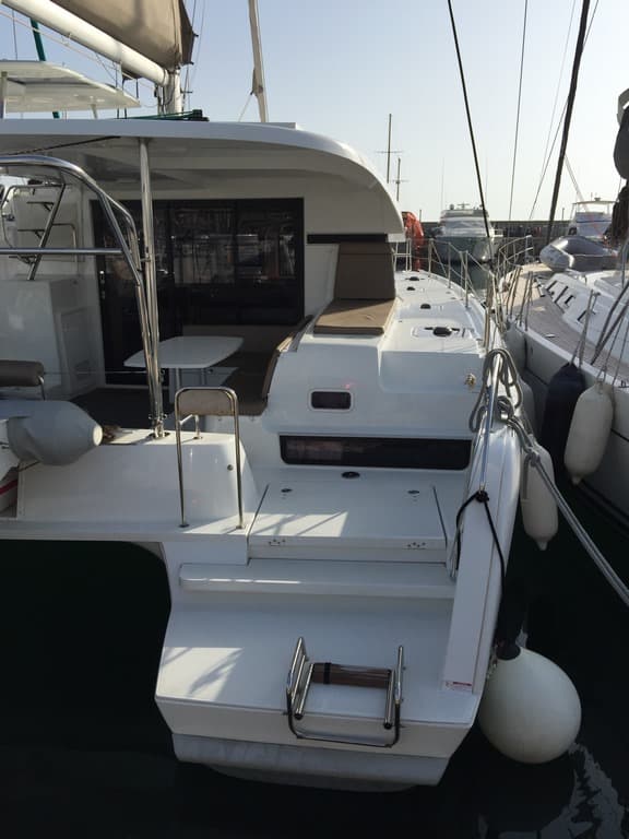 Lagoon 42 - photo 10