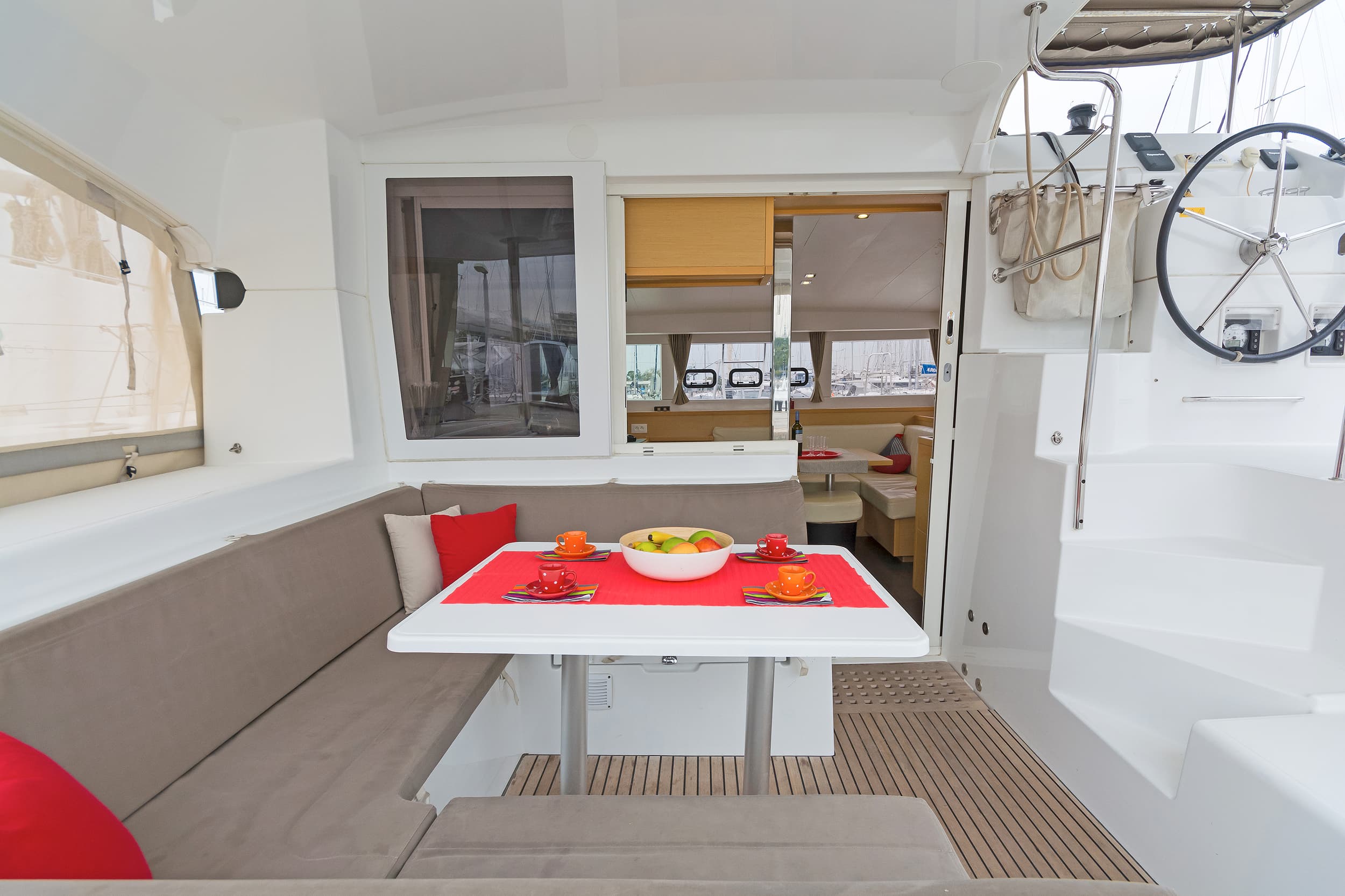 Lagoon 39 - photo 16