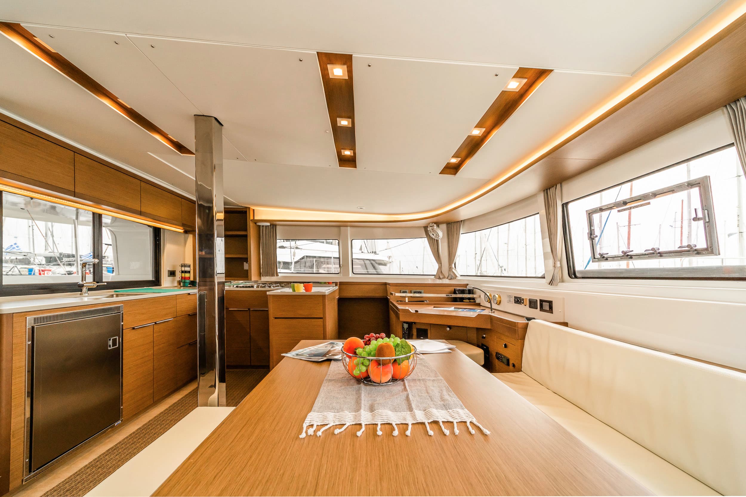 Lagoon 46  - photo 28