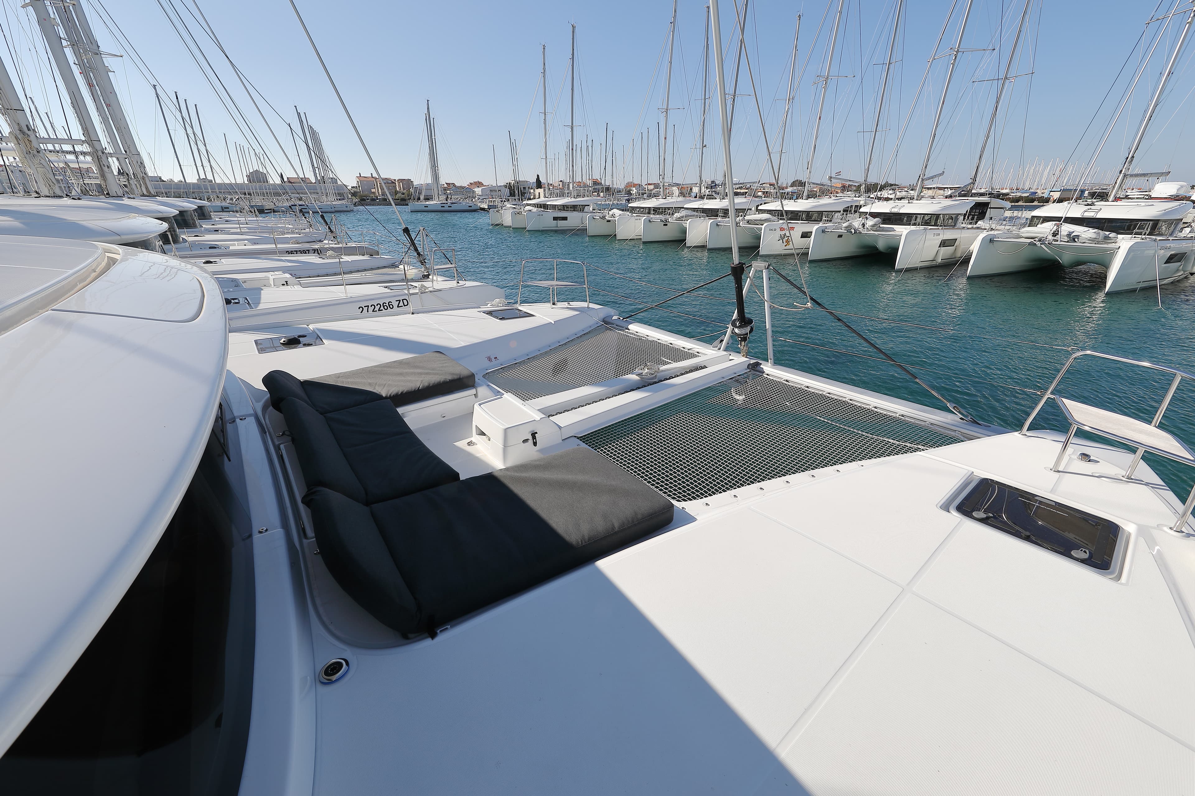 Lagoon 46  - photo 29