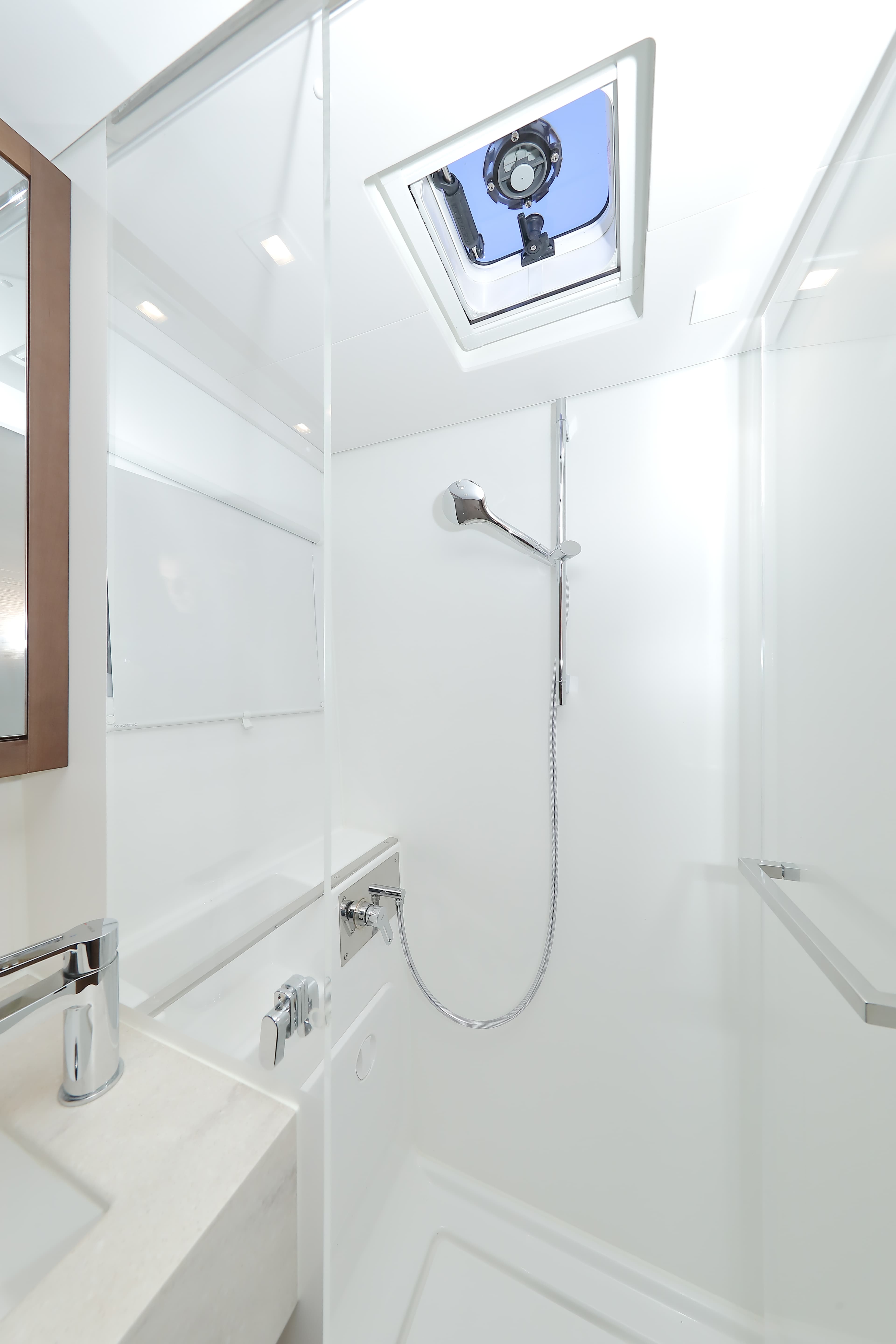 Lagoon 46  - photo 64