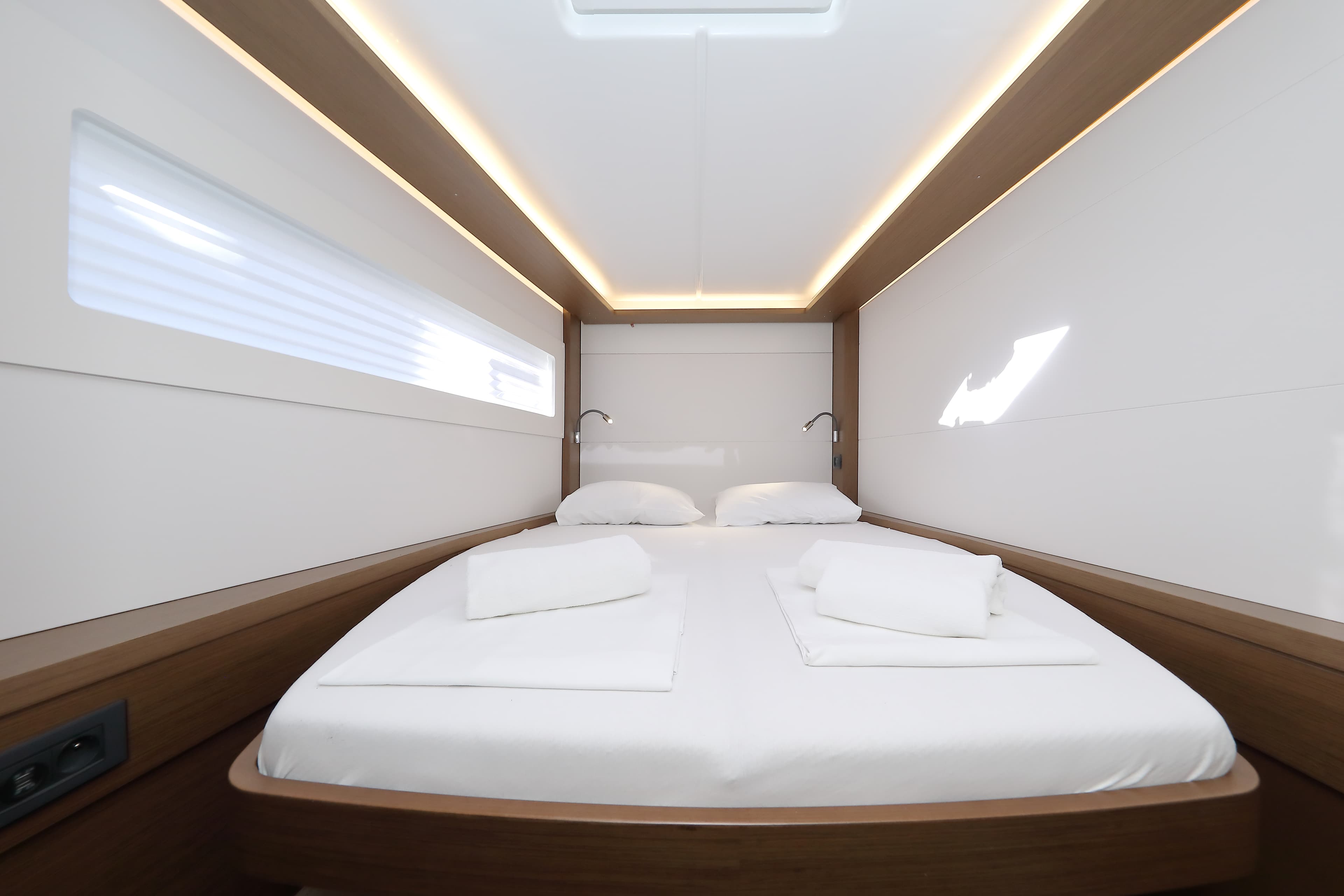 Lagoon 46  - photo 55