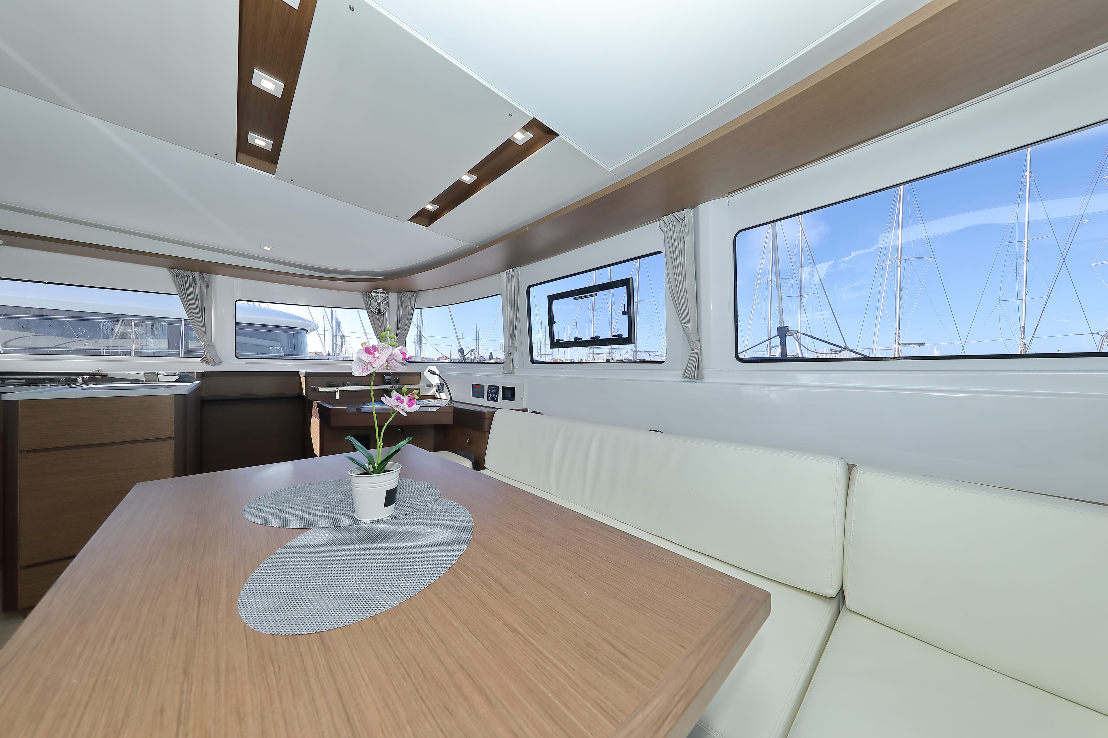 Lagoon 46  - photo 76